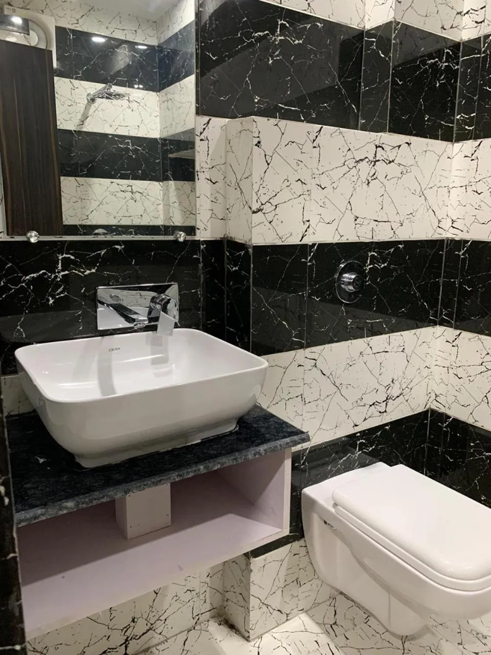 Bathroom in Hotel Kabir Residency