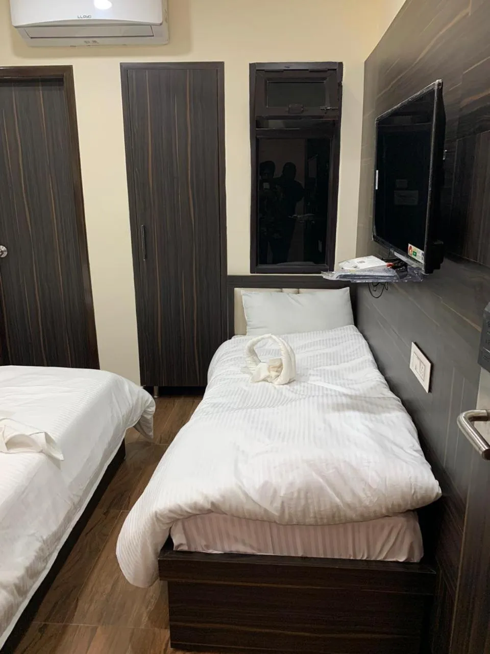 Bed in Hotel Kabir Residency