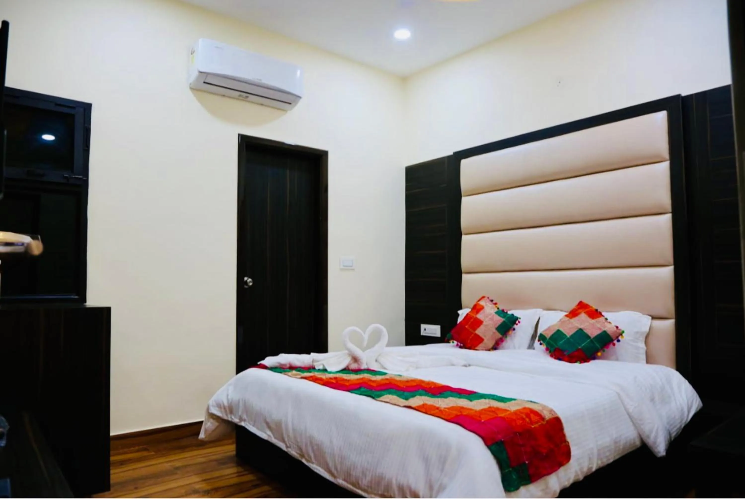 Bedroom, Bed in Hotel Kabir Residency