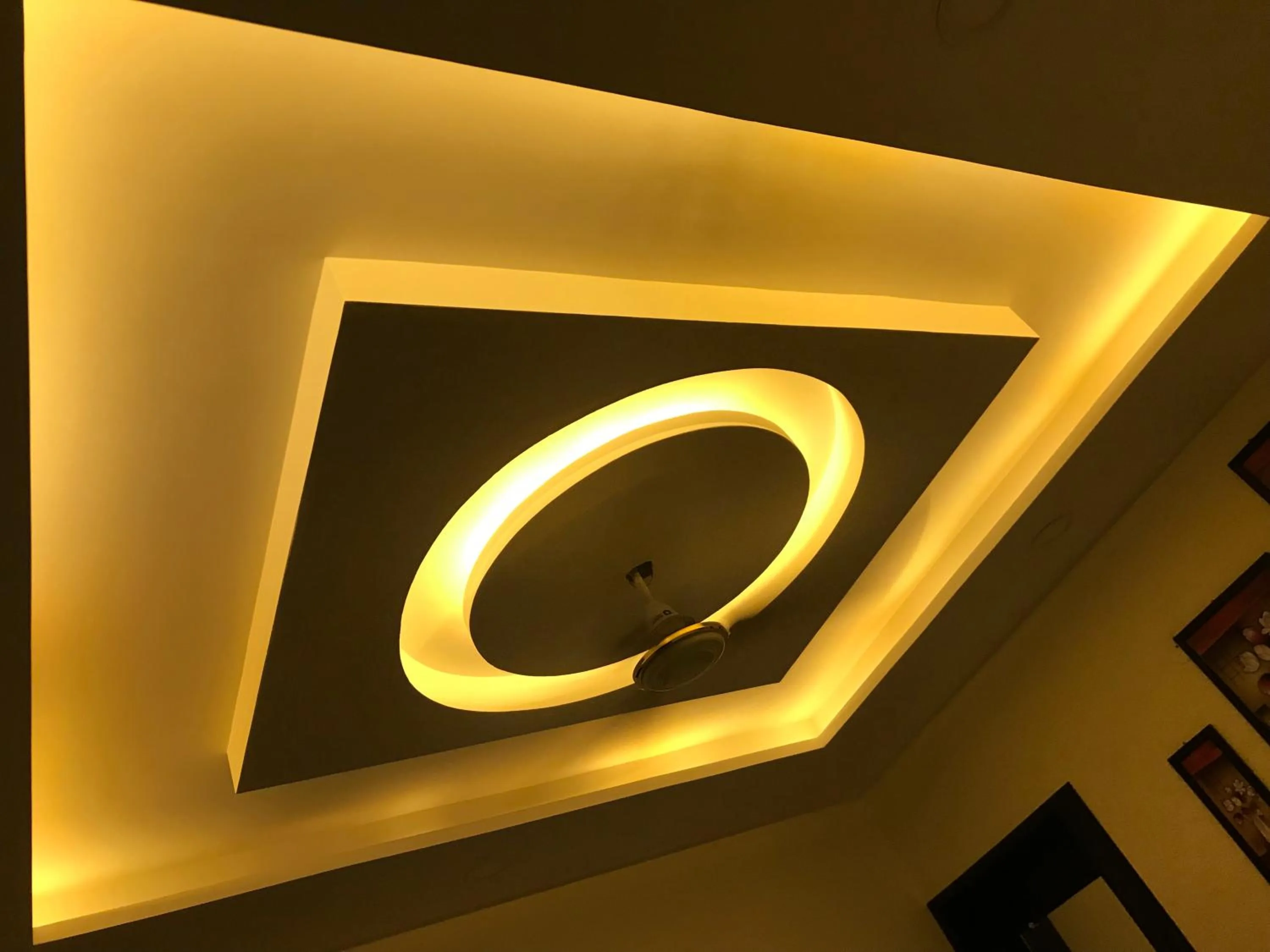 Bedroom in Hotel Kabir Residency