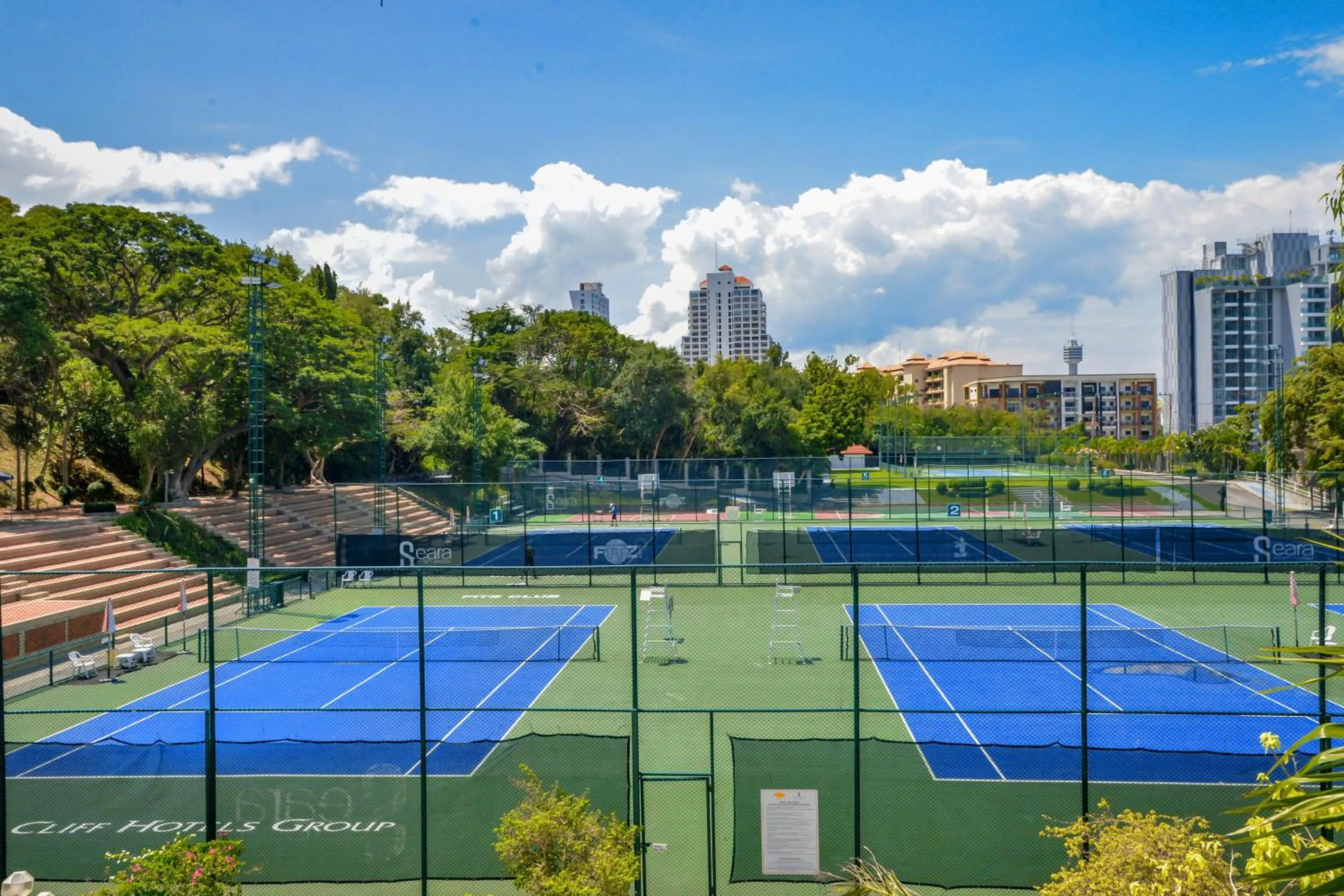 Tennis court in Royal Wing Suites & Spa Pattaya