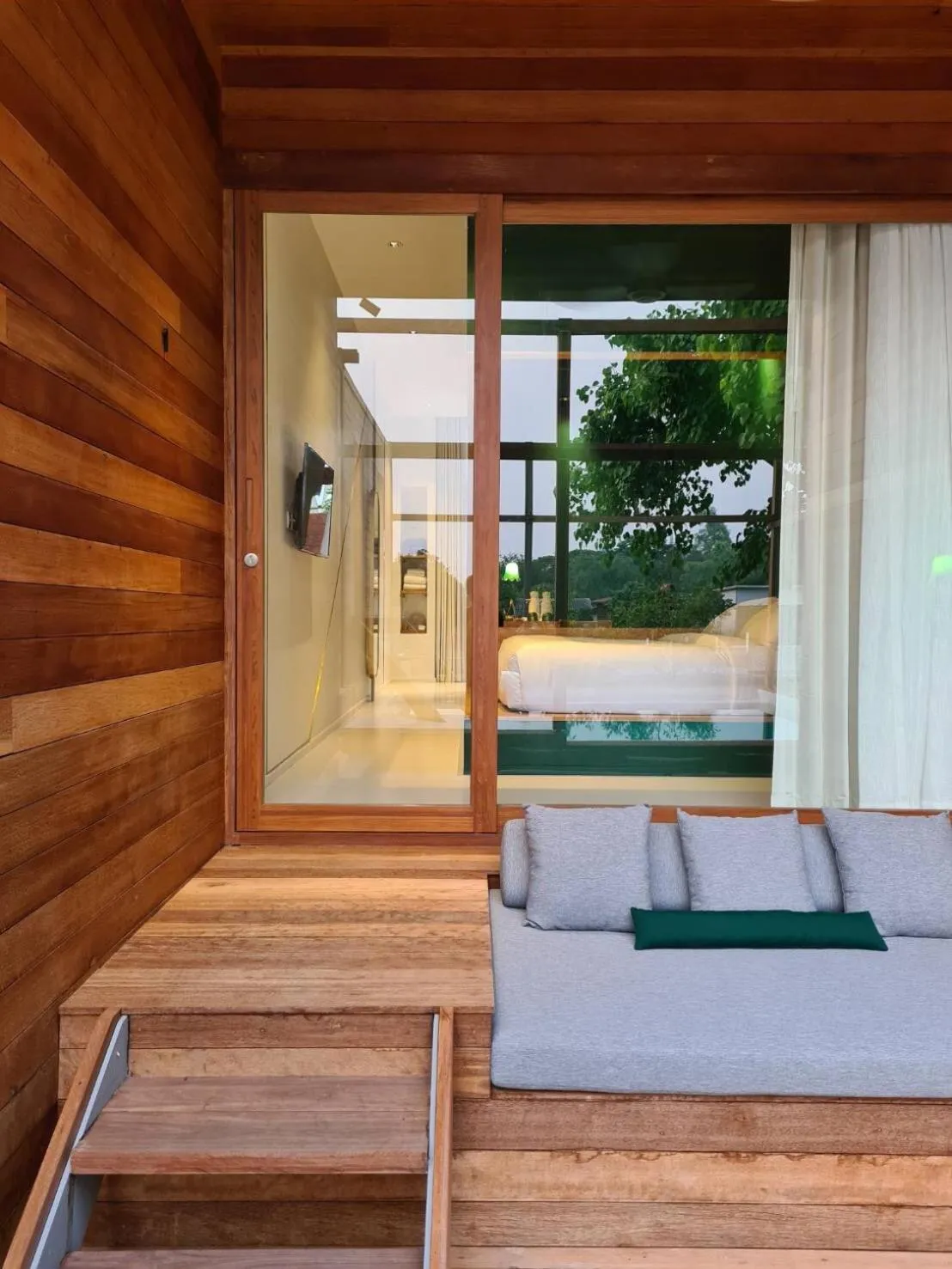 Patio in Baan Pomphet