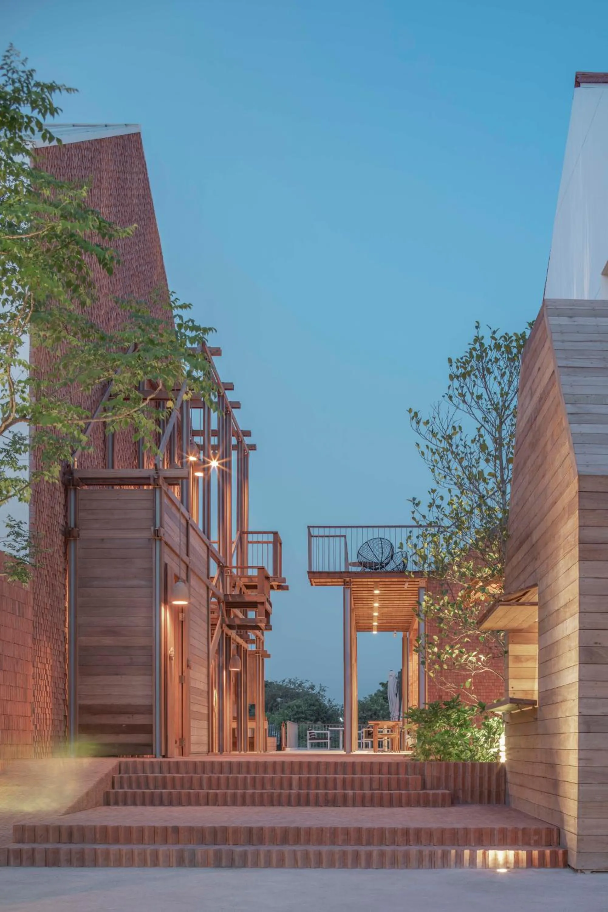 Facade/entrance in Baan Pomphet