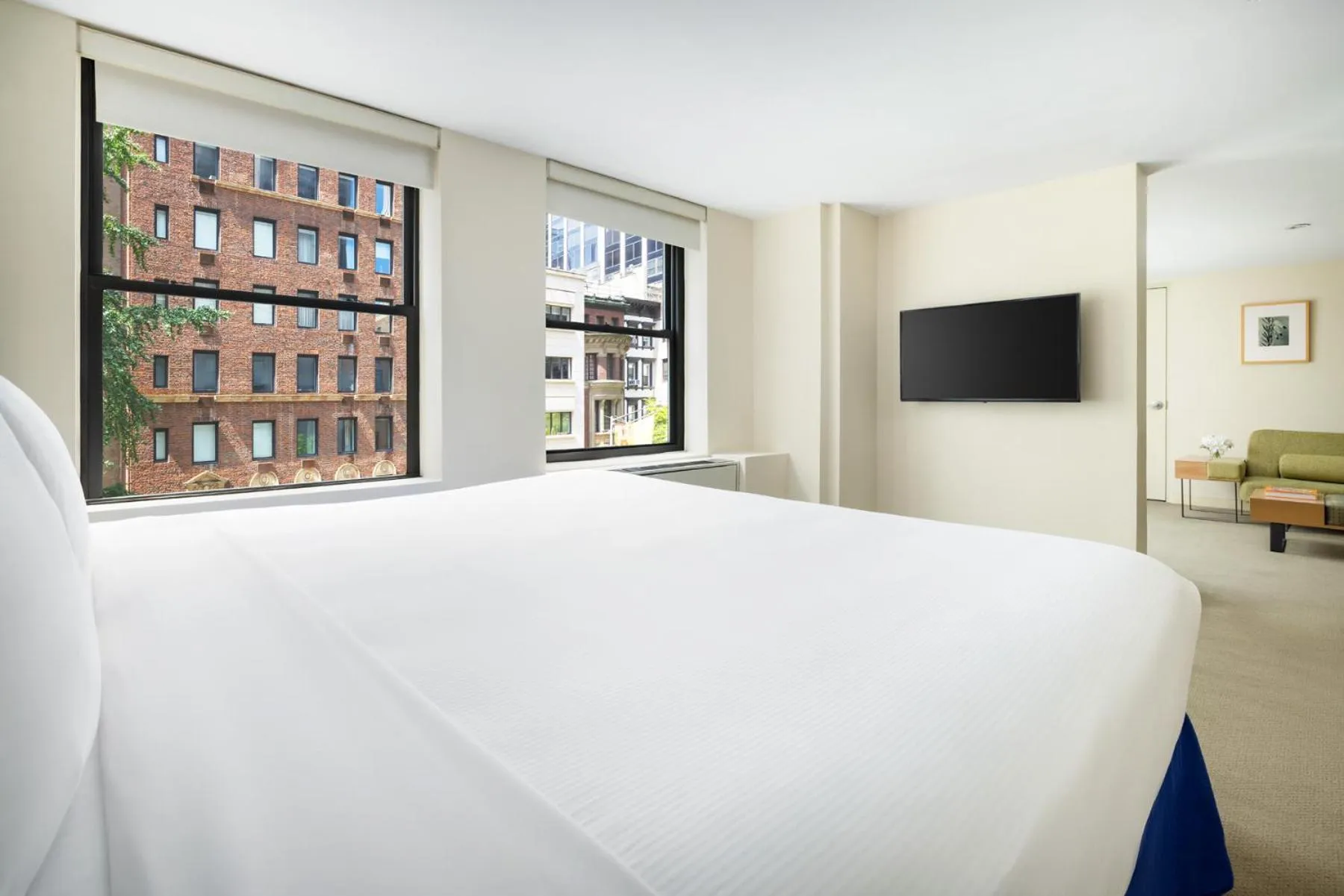 Bed in Shoreham Hotel