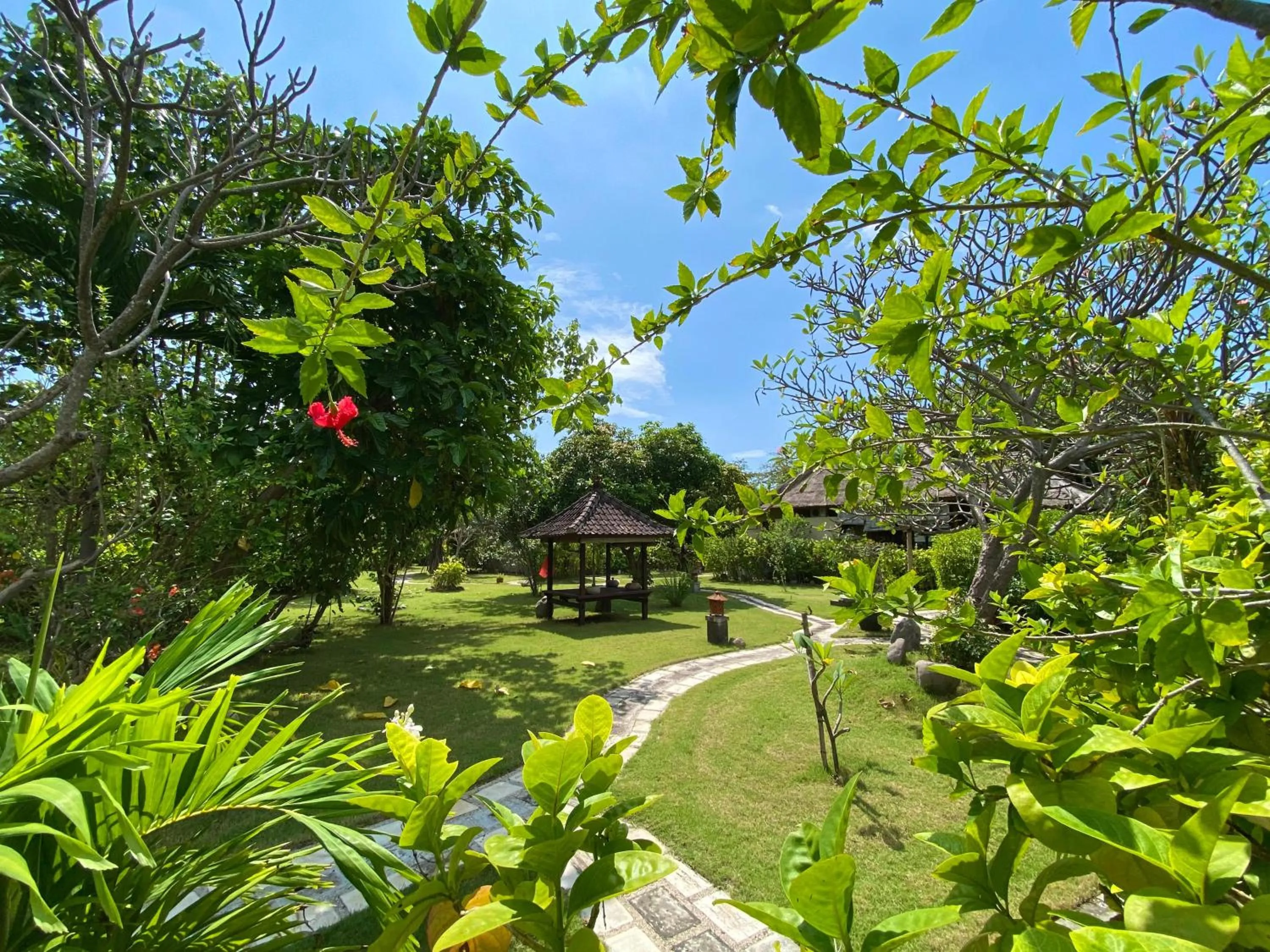 Property building in Sunia Loka Bungalows & Dive Center