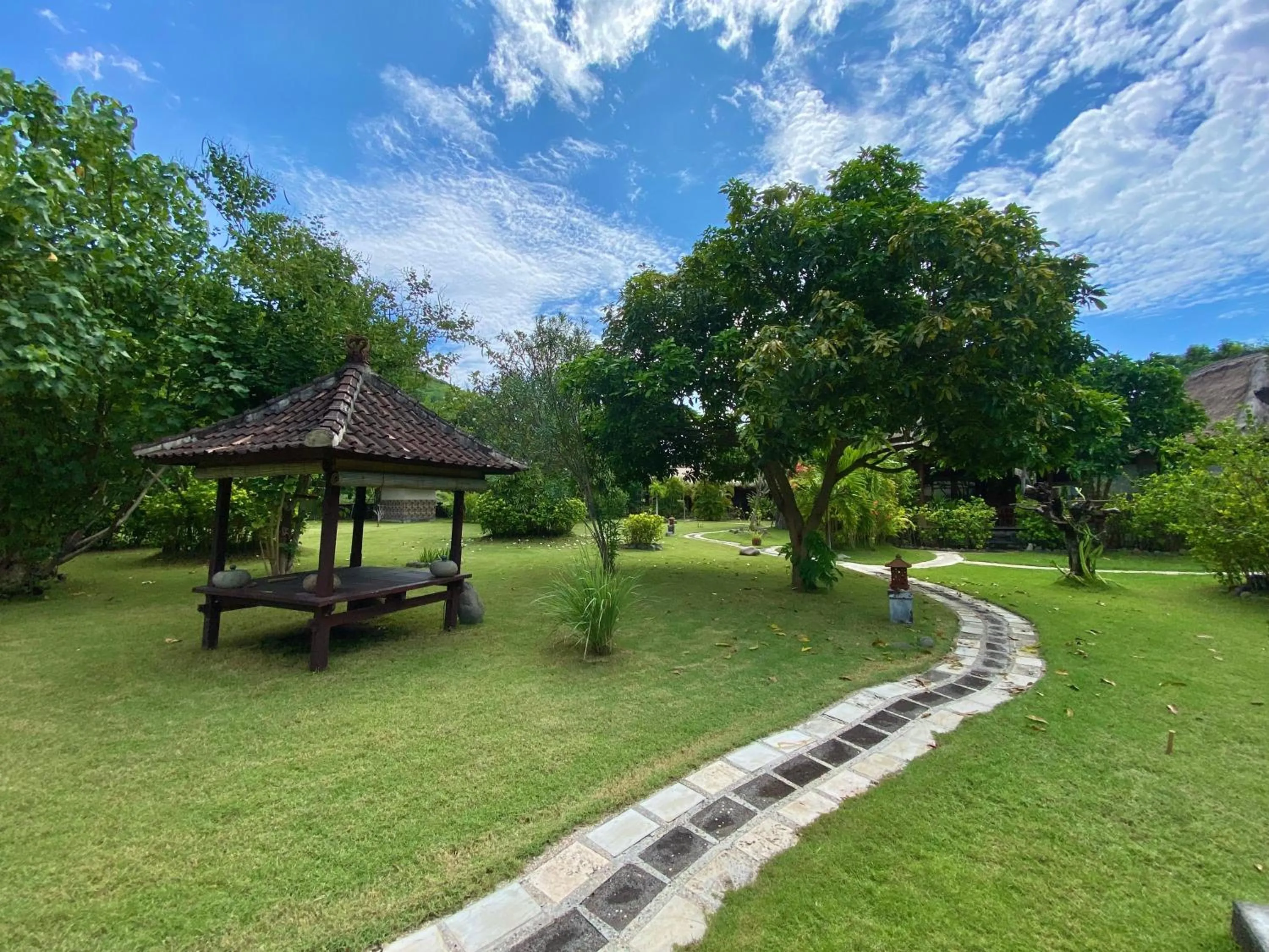 Property building in Sunia Loka Bungalows & Dive Center