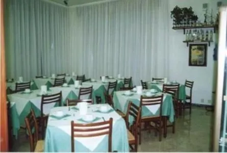Restaurant/places to eat in Hotel Valentino