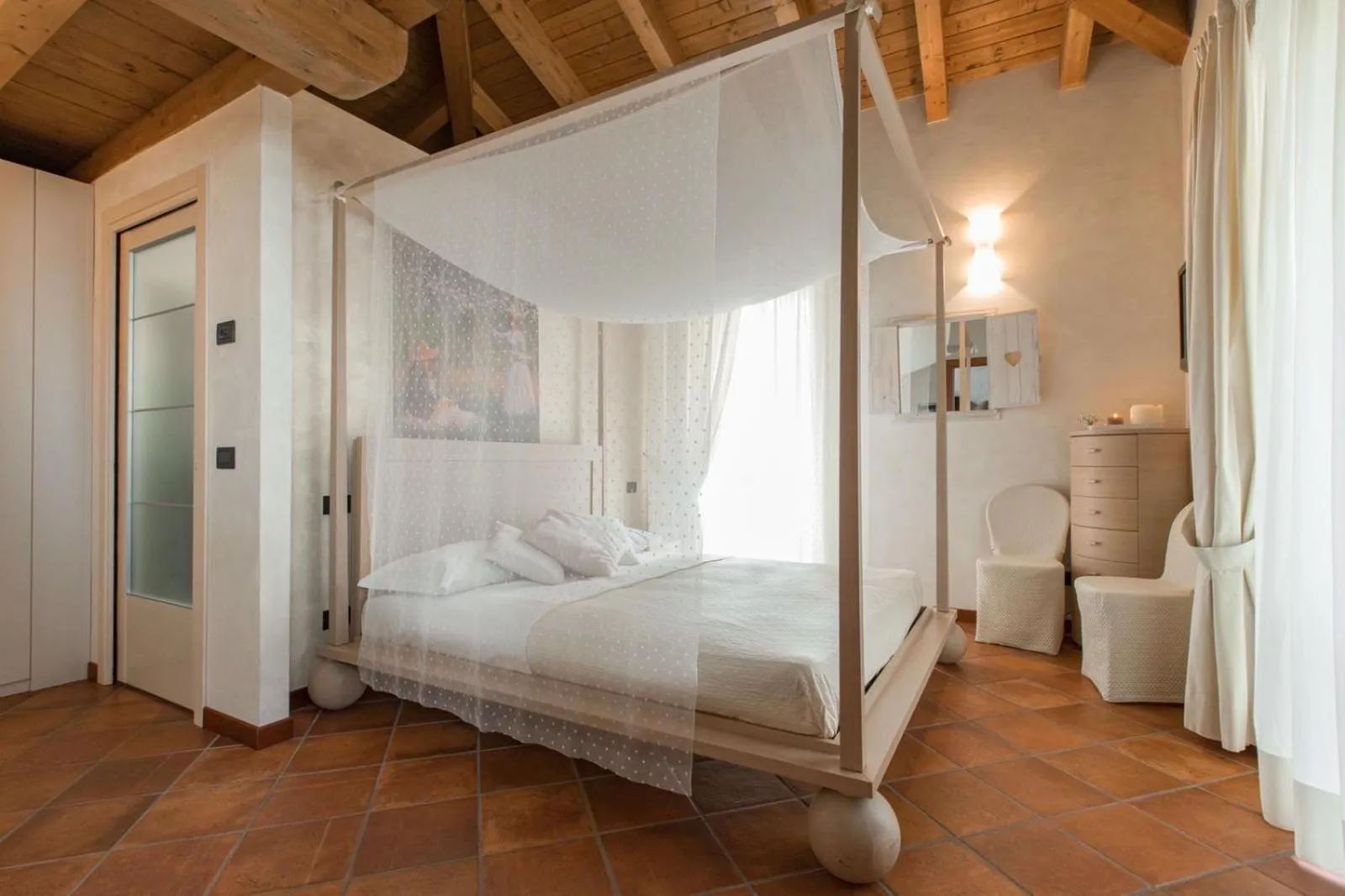 Bedroom, Bed in Fontanile Relais - Valcalepio Lounge