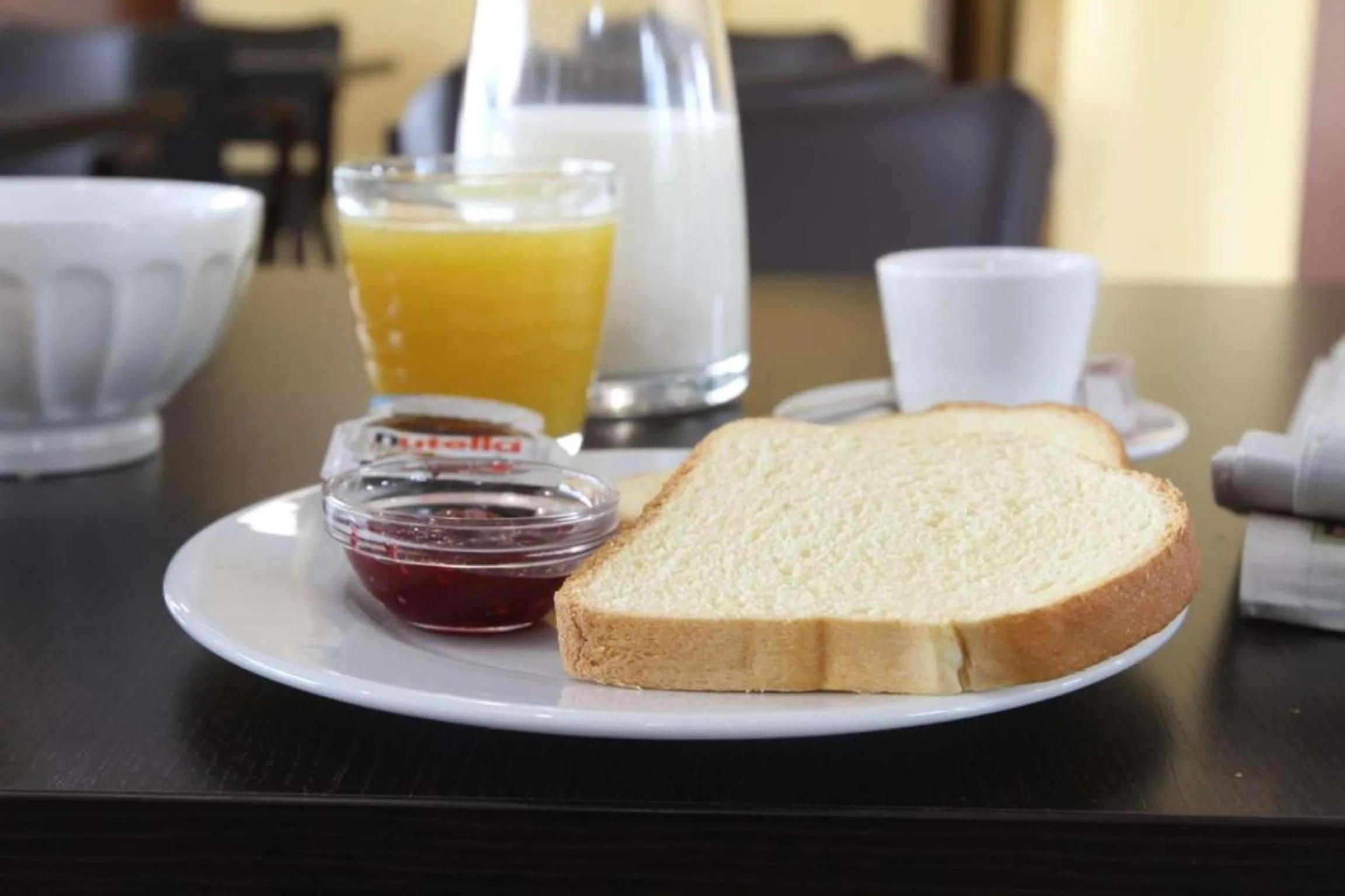 Restaurant/places to eat in Brit Hotel Confort Villeneuve Sur Lot