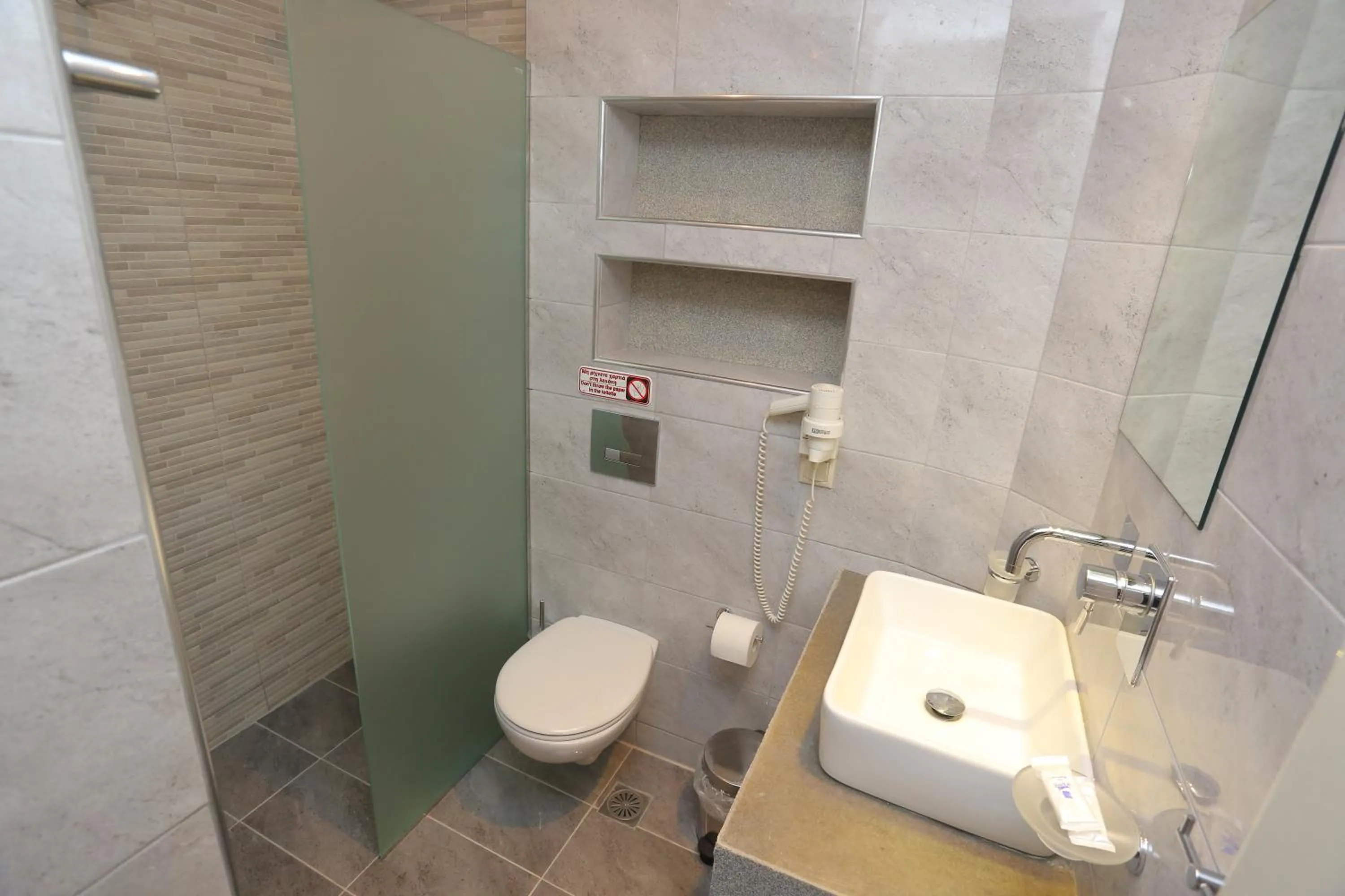 Bathroom in Tropical