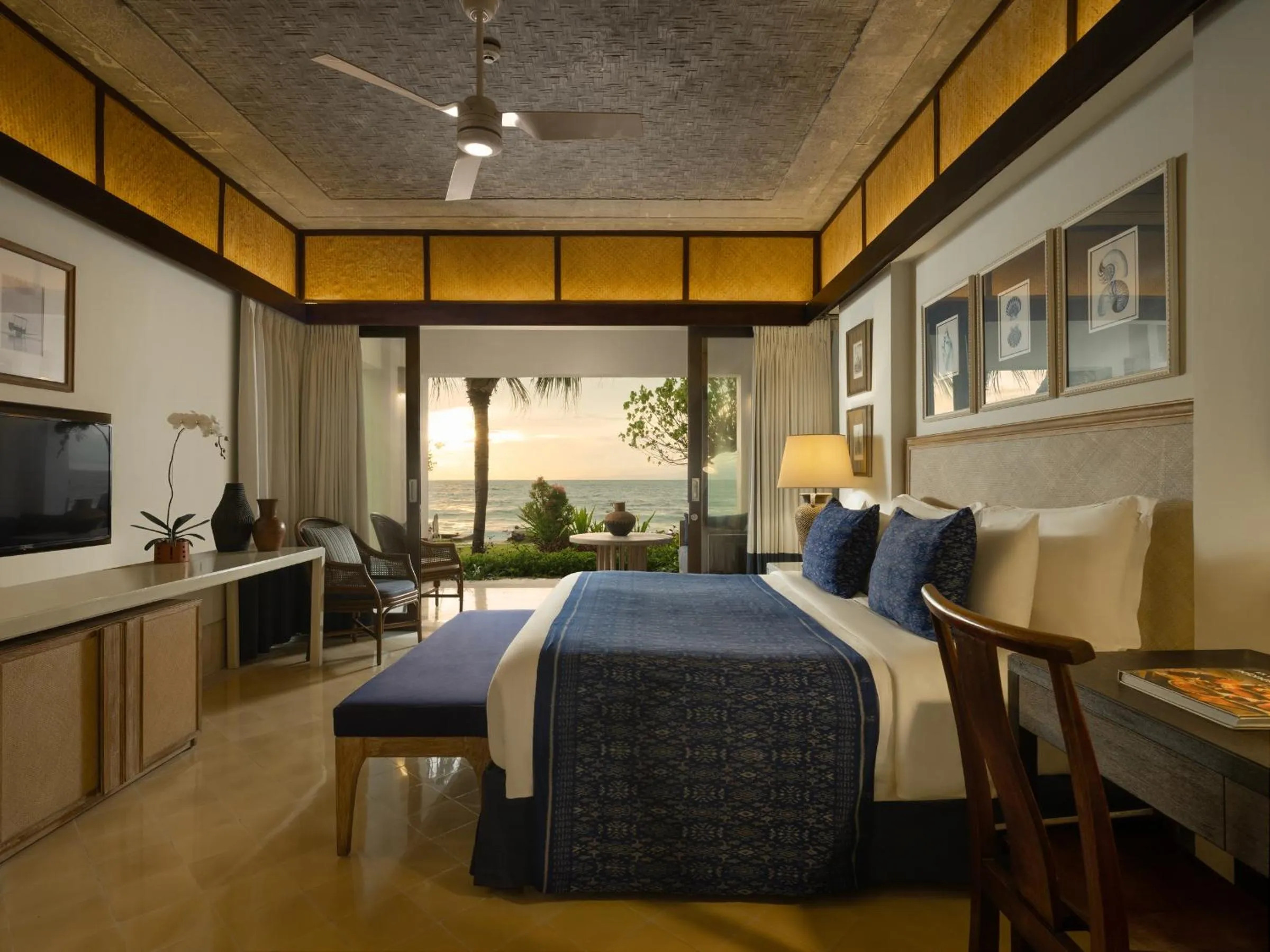 Bedroom, Bed in Sudamala Resort, Senggigi, Lombok