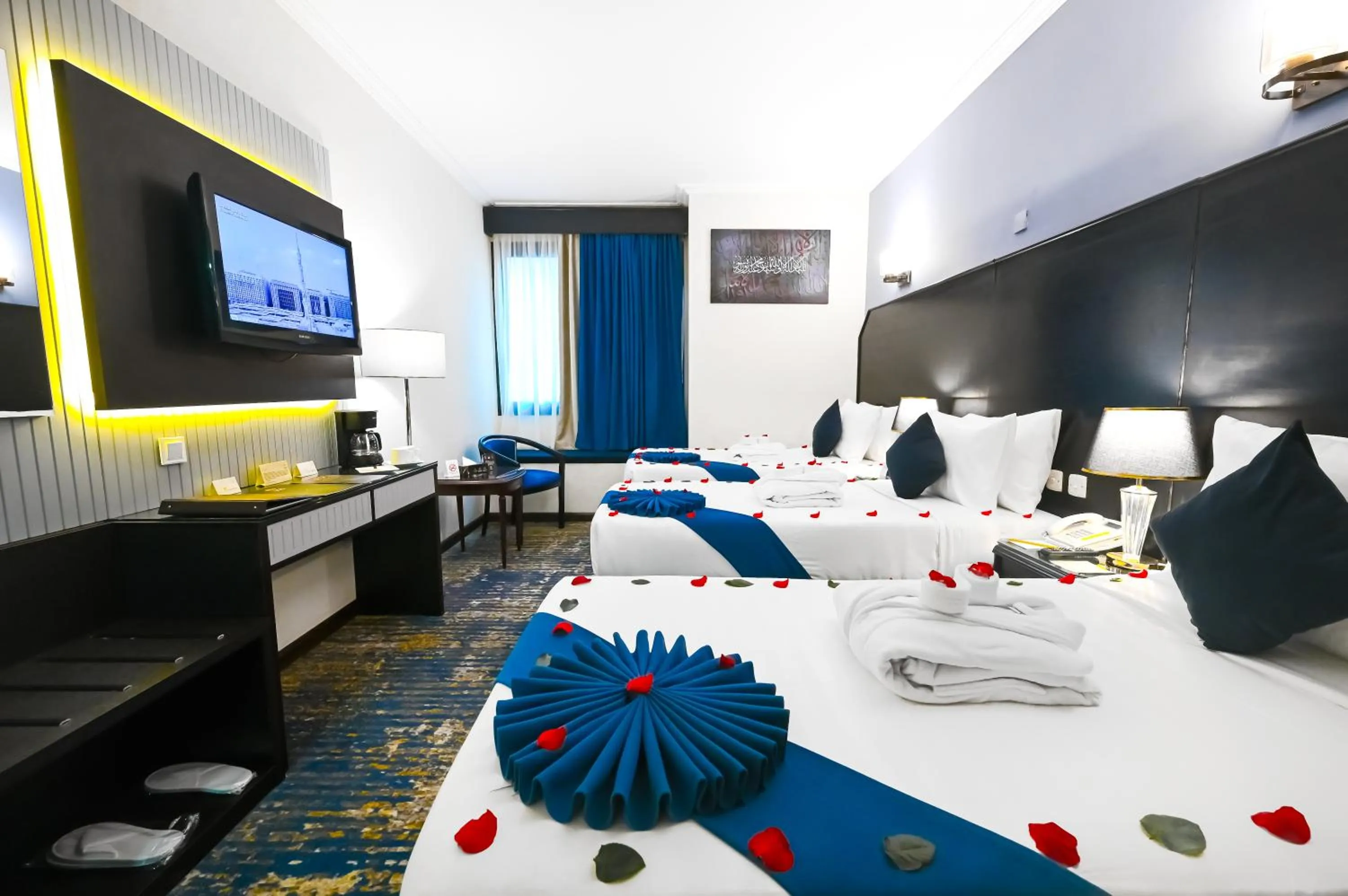 Bed in Grand Plaza Al Madina