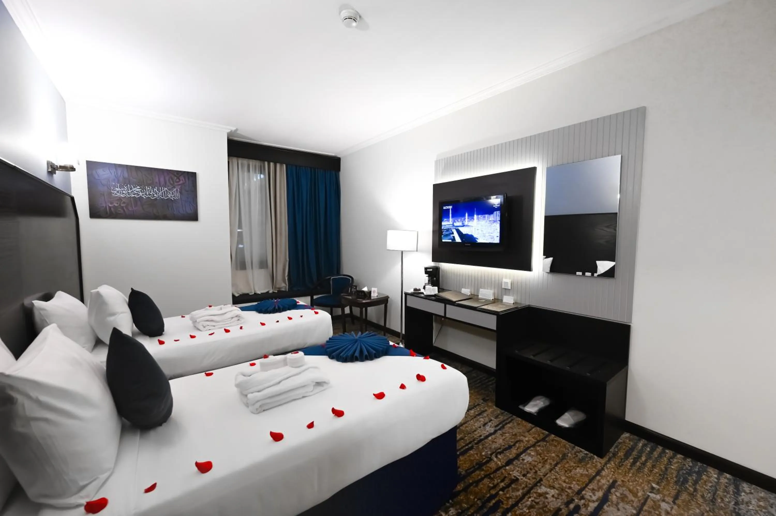 Bed in Grand Plaza Al Madina