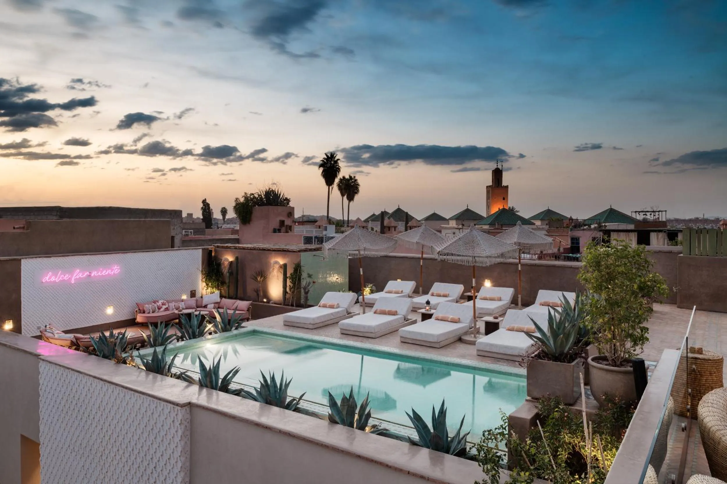 Swimming pool in 72 Hotel & Spa