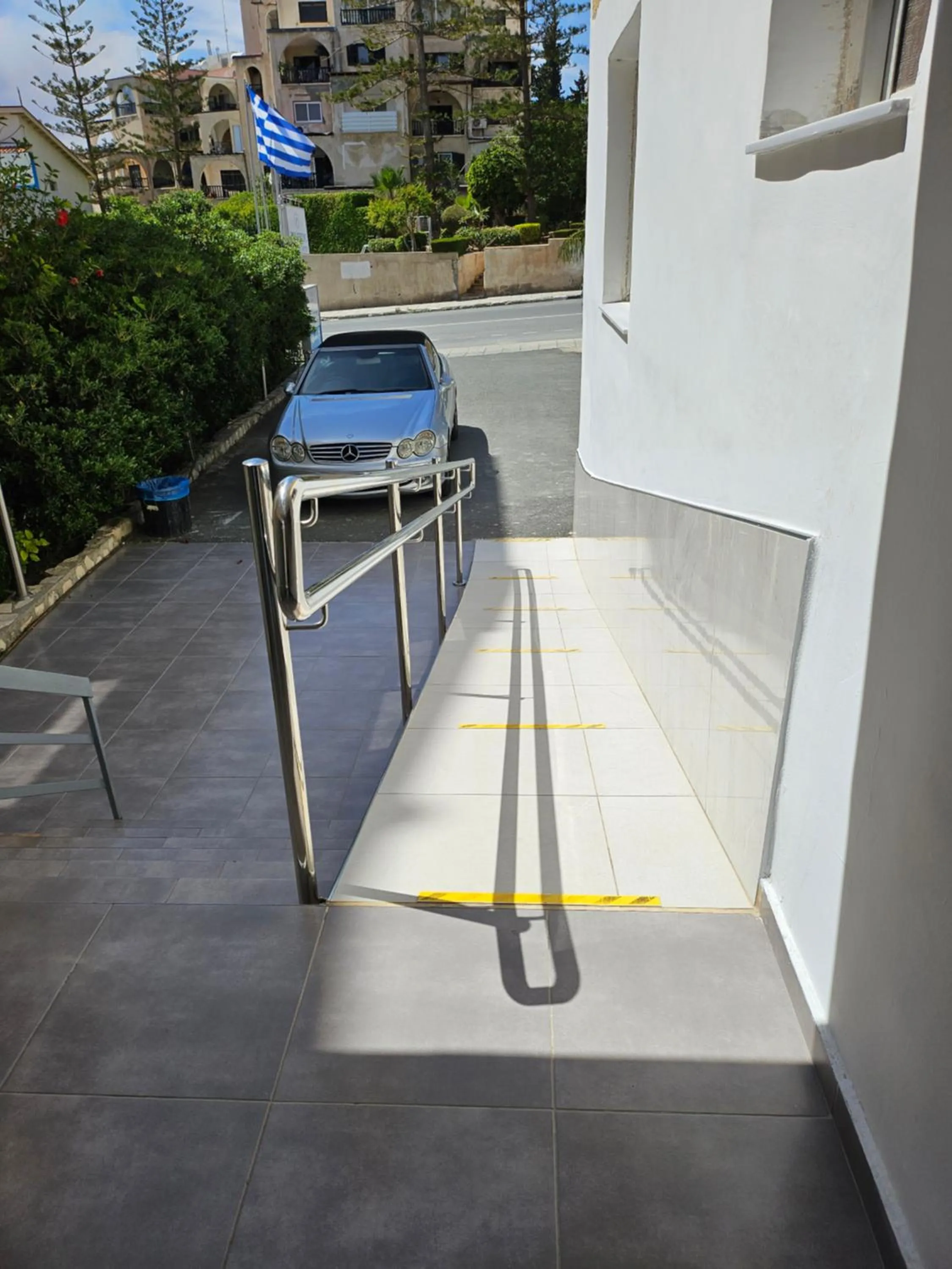 Facility for disabled guests in Polyxeni Hotel Apartments