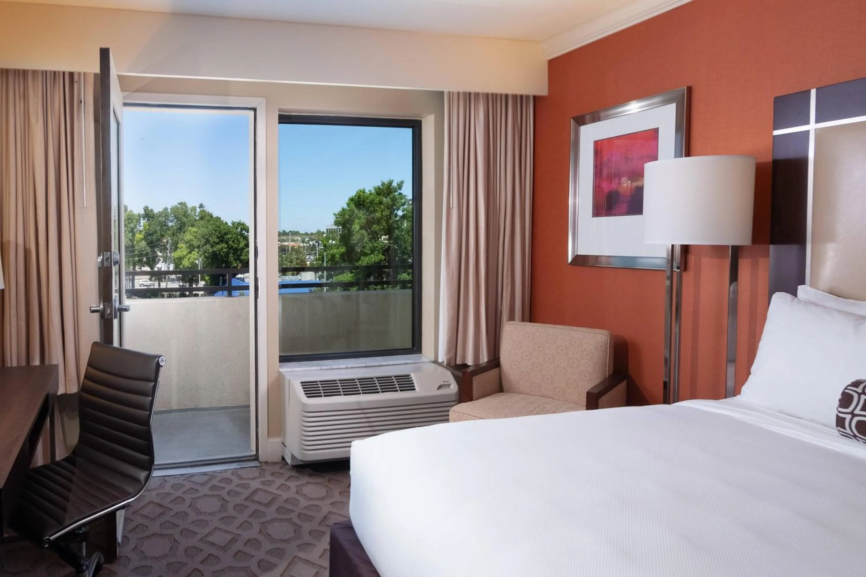 Photo of the whole room, Bed in Delta Hotels by Marriott Orlando Lake Buena Vista