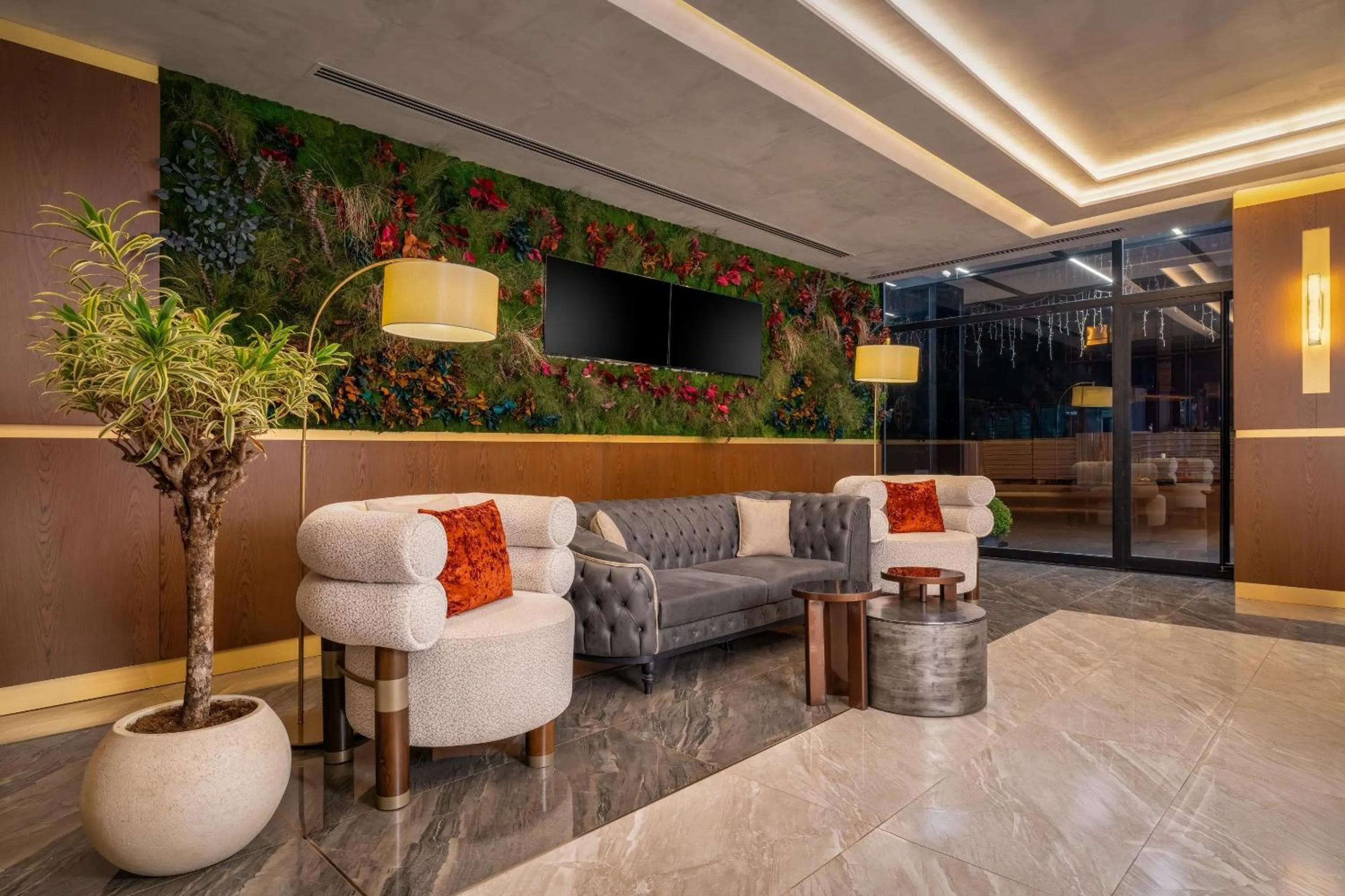 Lobby or reception in Best Western Premier Hidden Hills Hotel