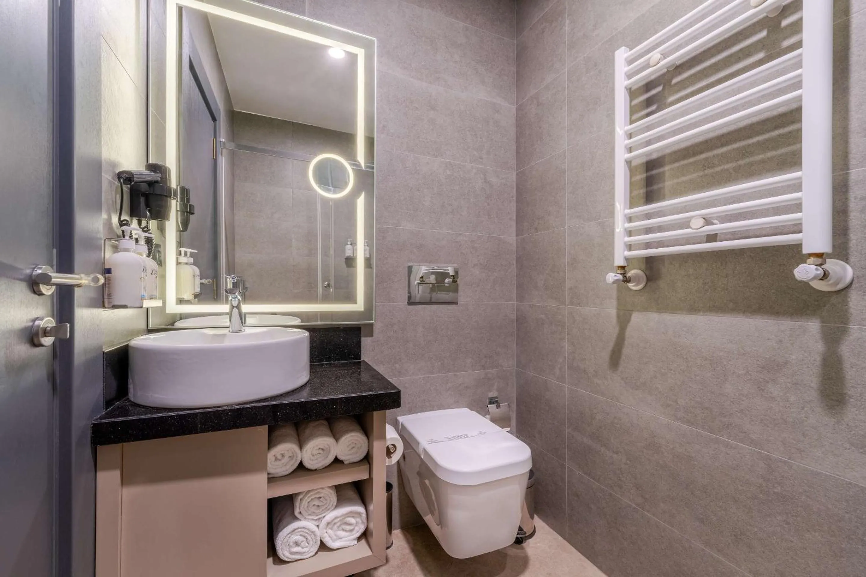 Bathroom in Best Western Premier Hidden Hills Hotel