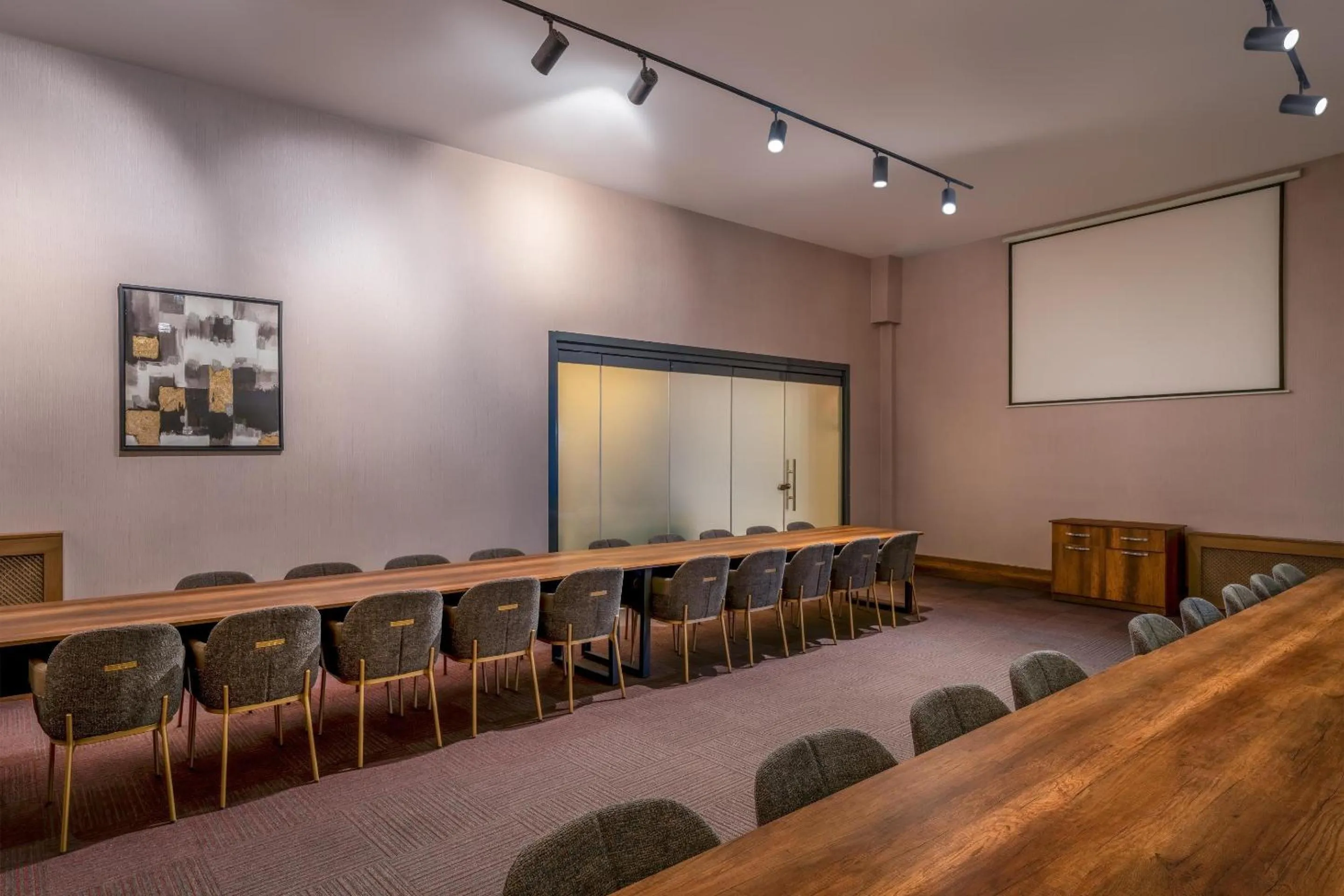 Meeting/conference room in Best Western Premier Hidden Hills Hotel