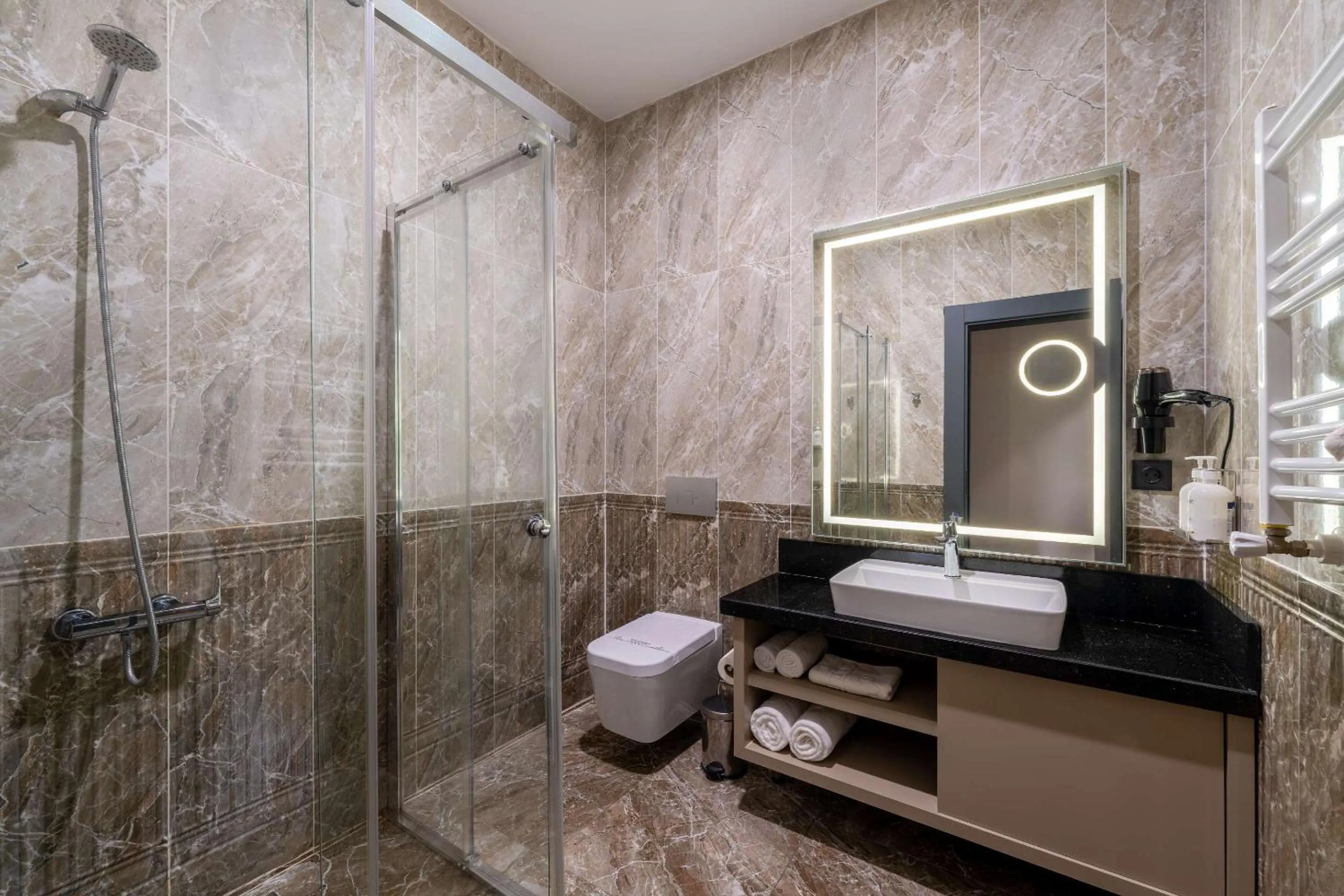 Bedroom in Best Western Premier Hidden Hills Hotel