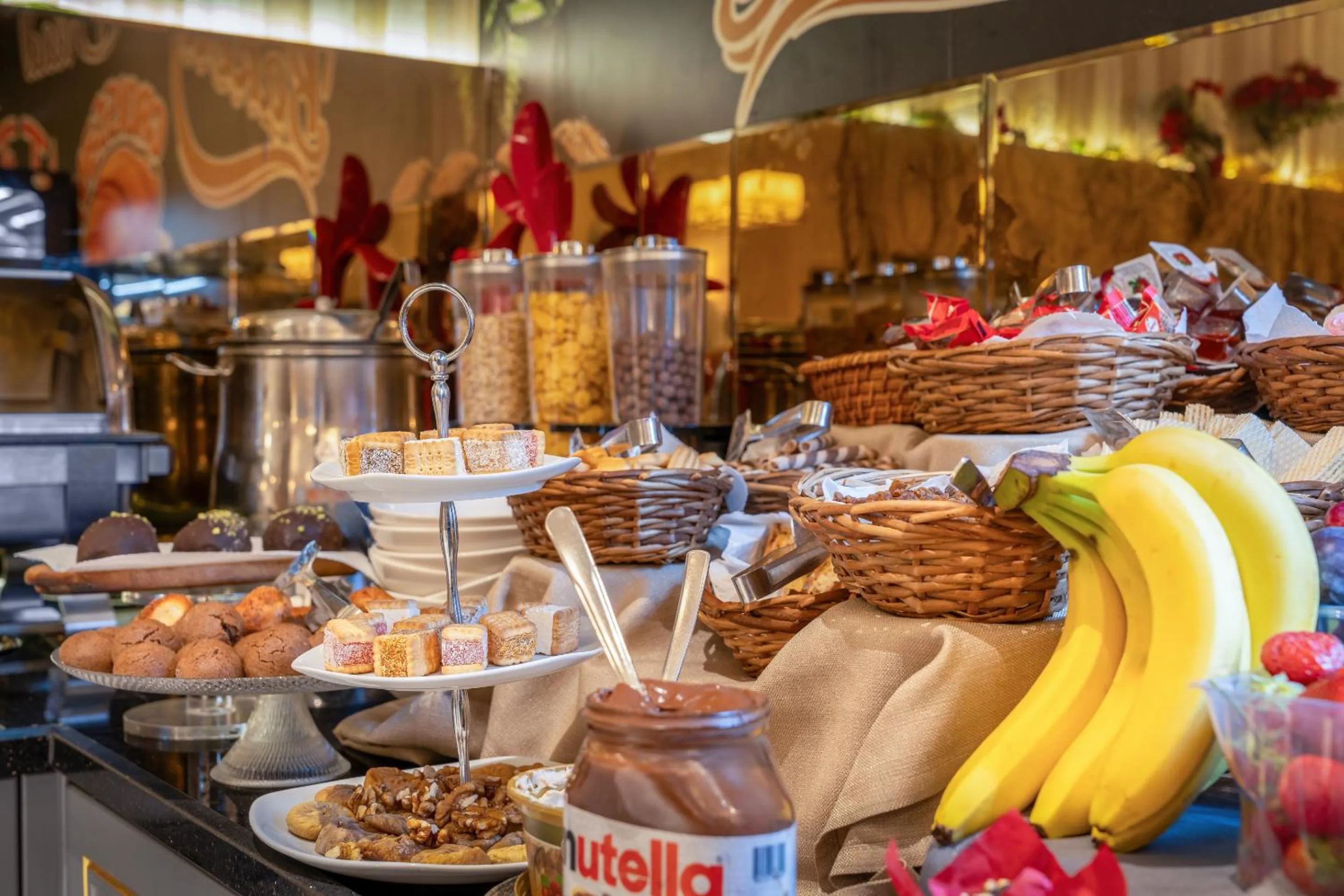 Buffet breakfast in Best Western Premier Hidden Hills Hotel