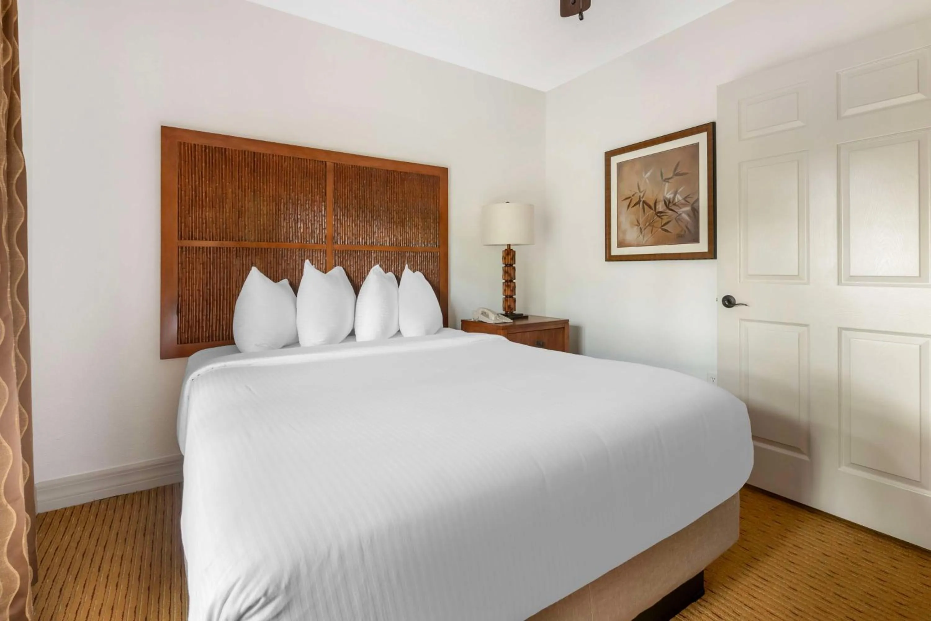 Bed in Hilton Vacation Club Aqua Sol Orlando West