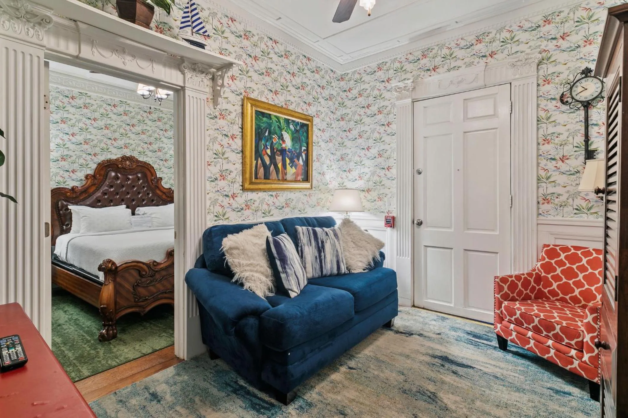 Bed in Casablanca Inn on the Bay