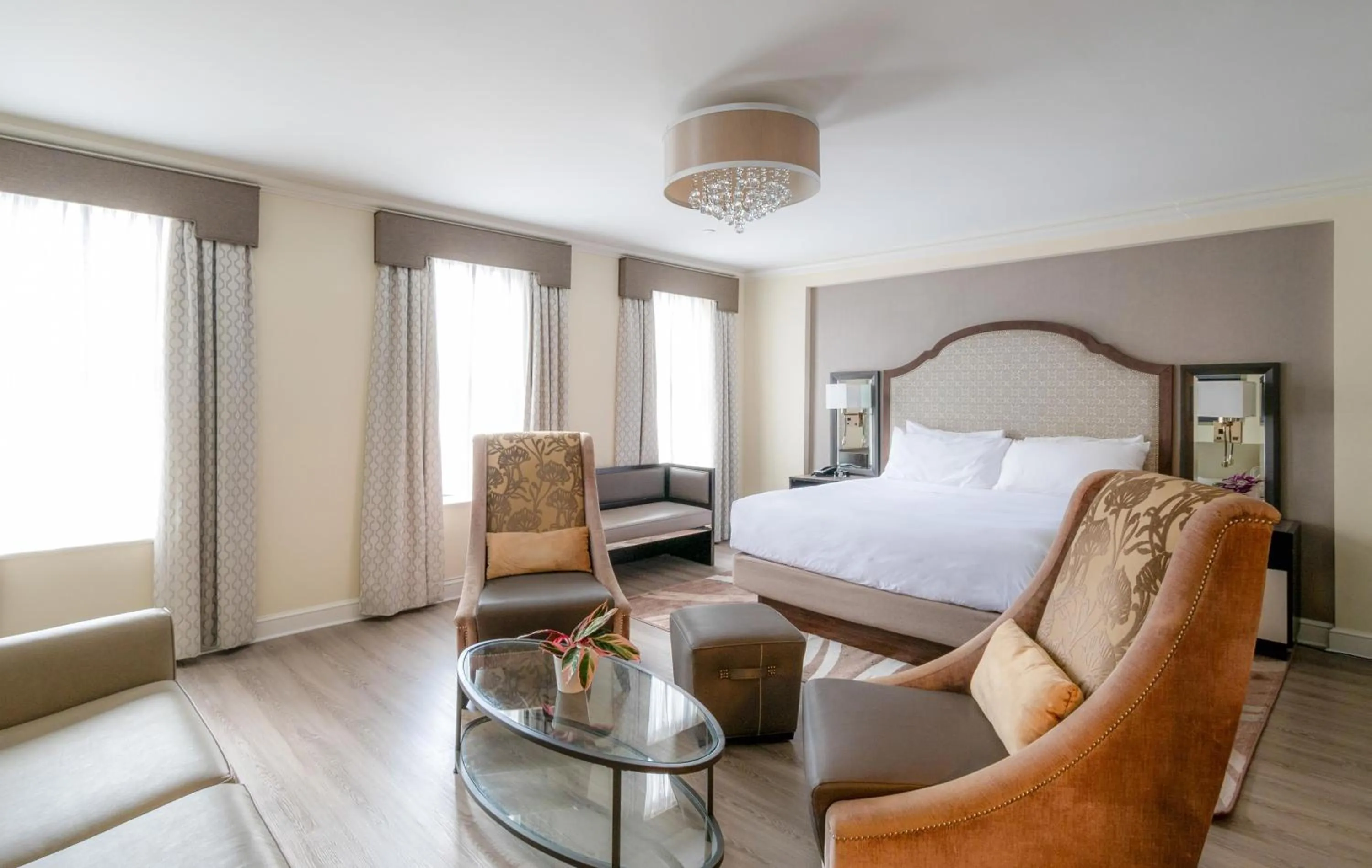 Photo of the whole room, Bed in Park South Hotel, part of JdV by Hyatt