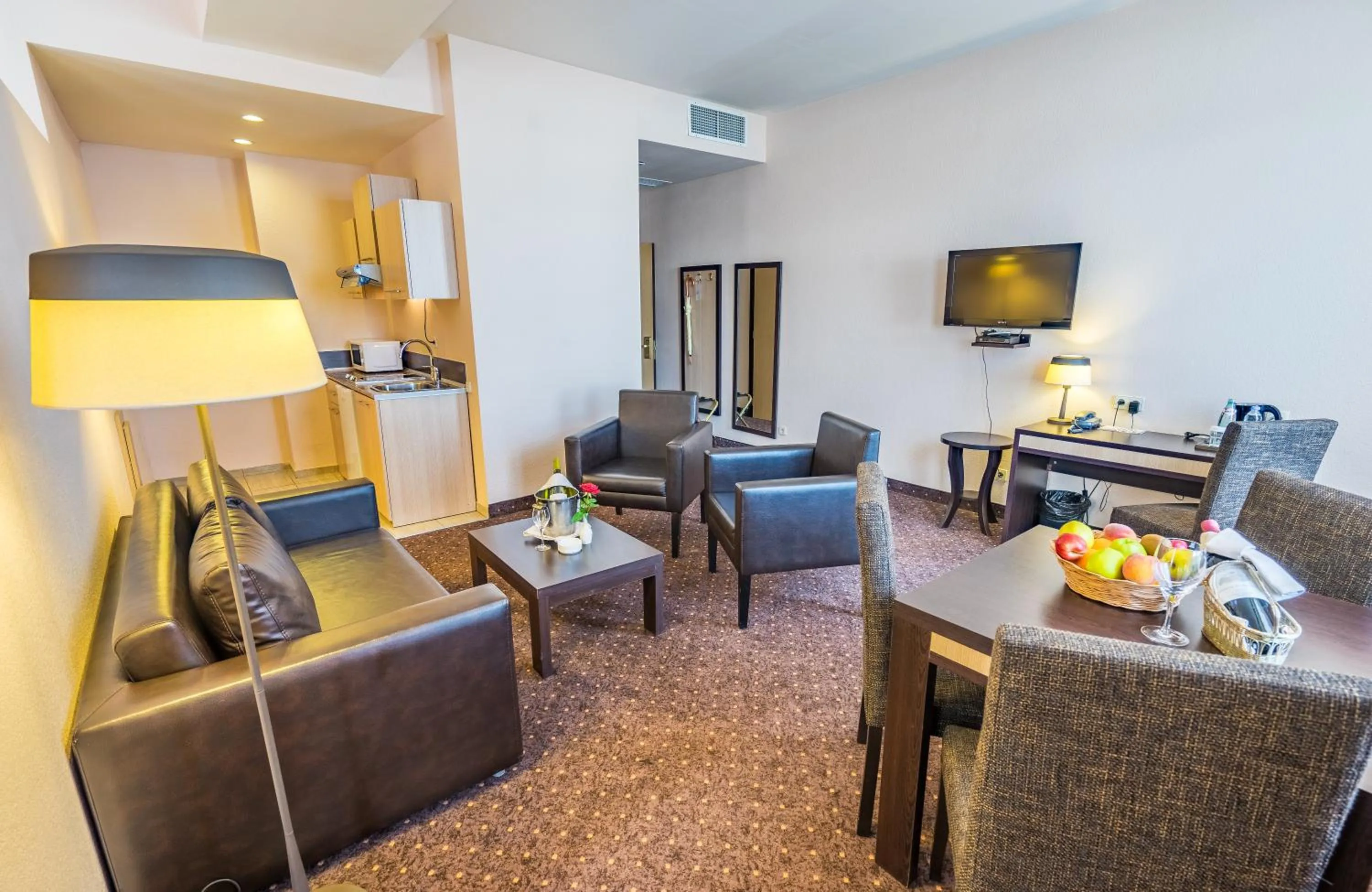 Living room in Hotel Lomsia