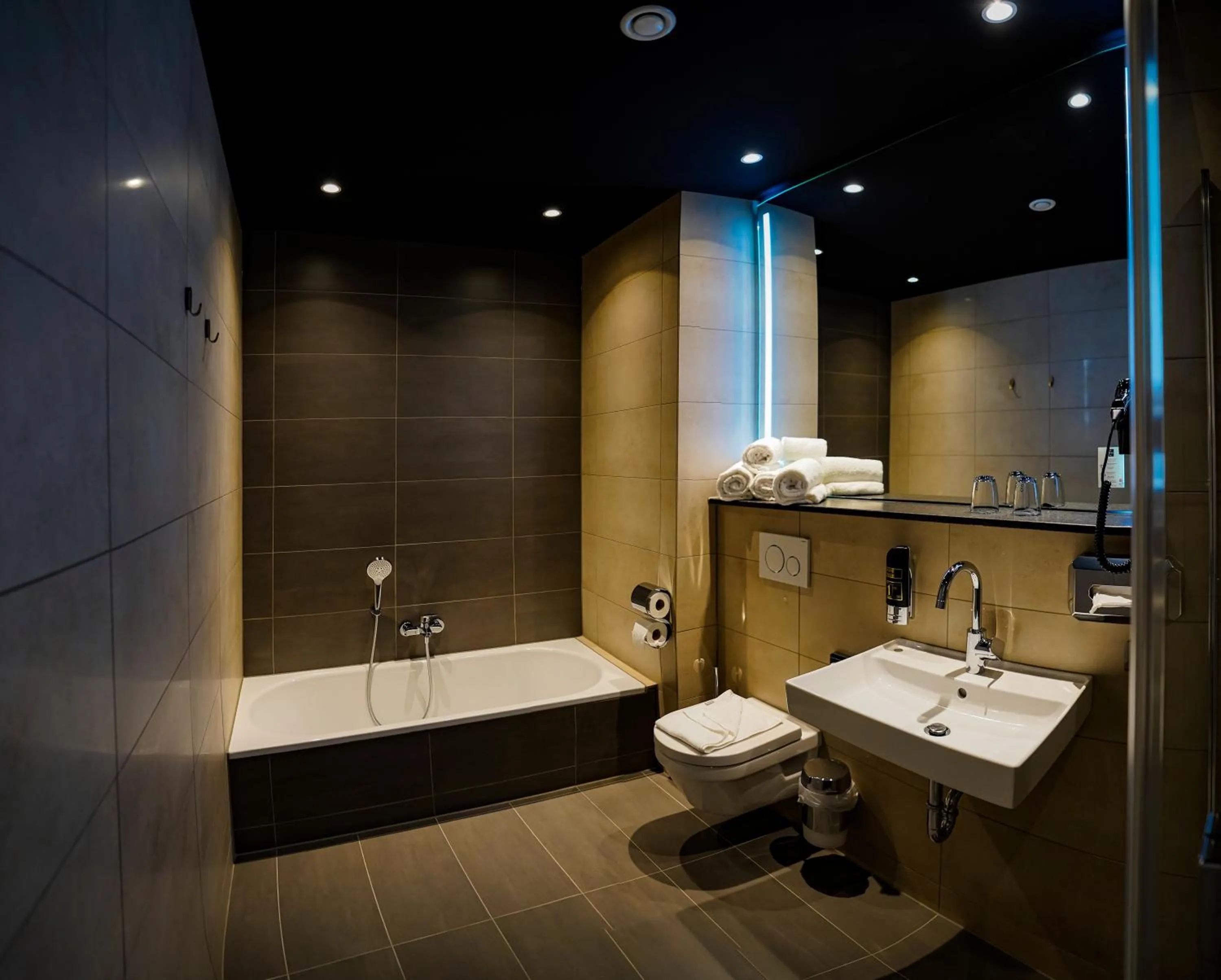 Bathroom in Hotel Viktorosa