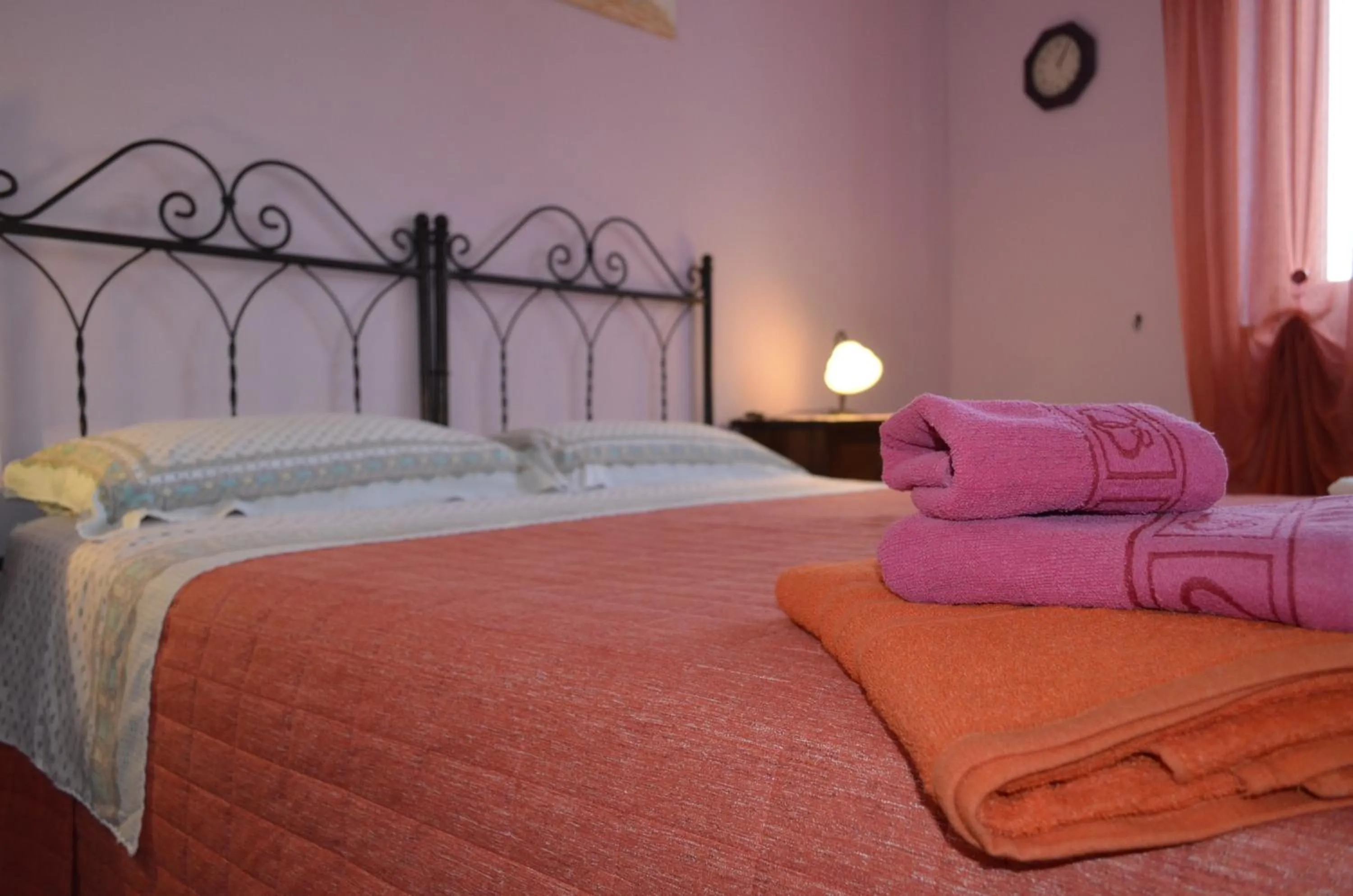 Bedroom, Bed in B&B Le Colonne