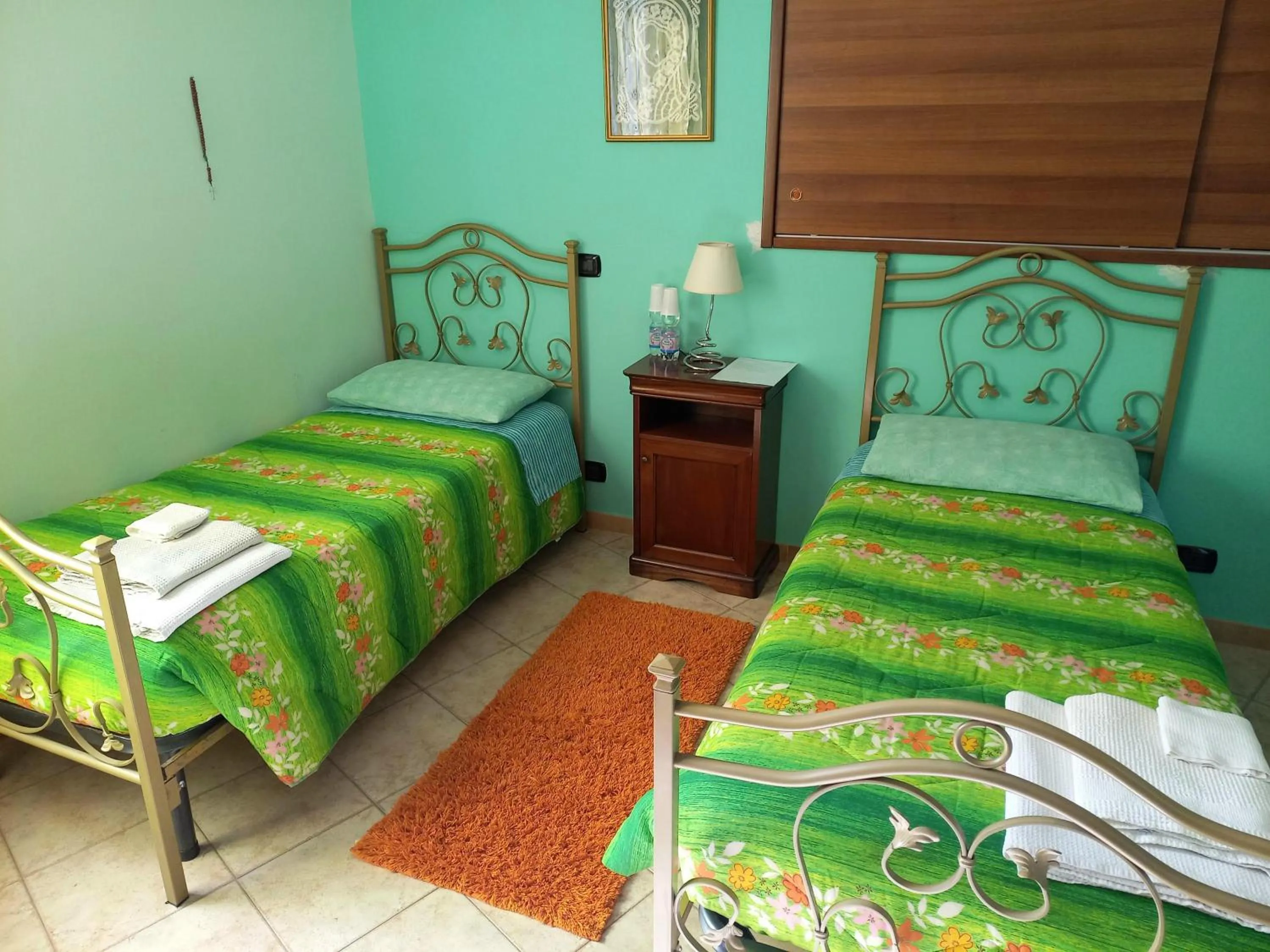 Photo of the whole room, Bed in B&B Le Colonne