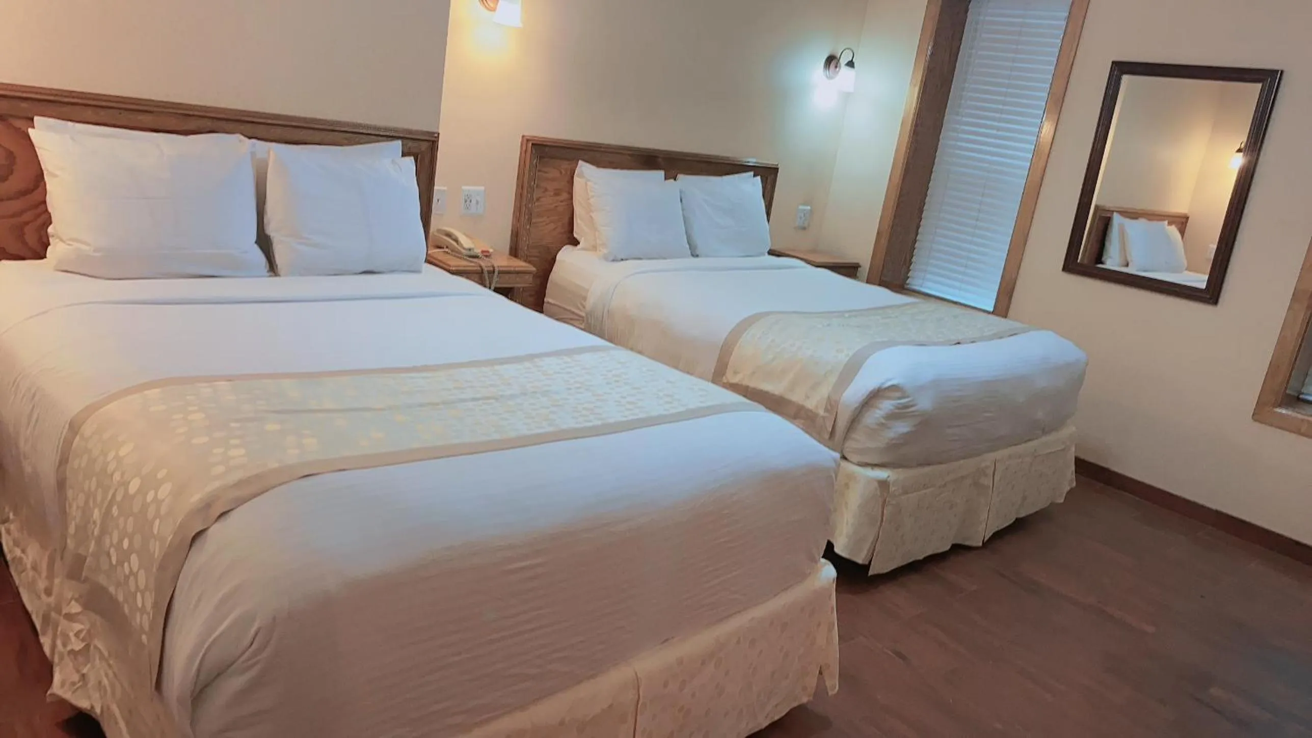 Bedroom, Bed in District Hotel