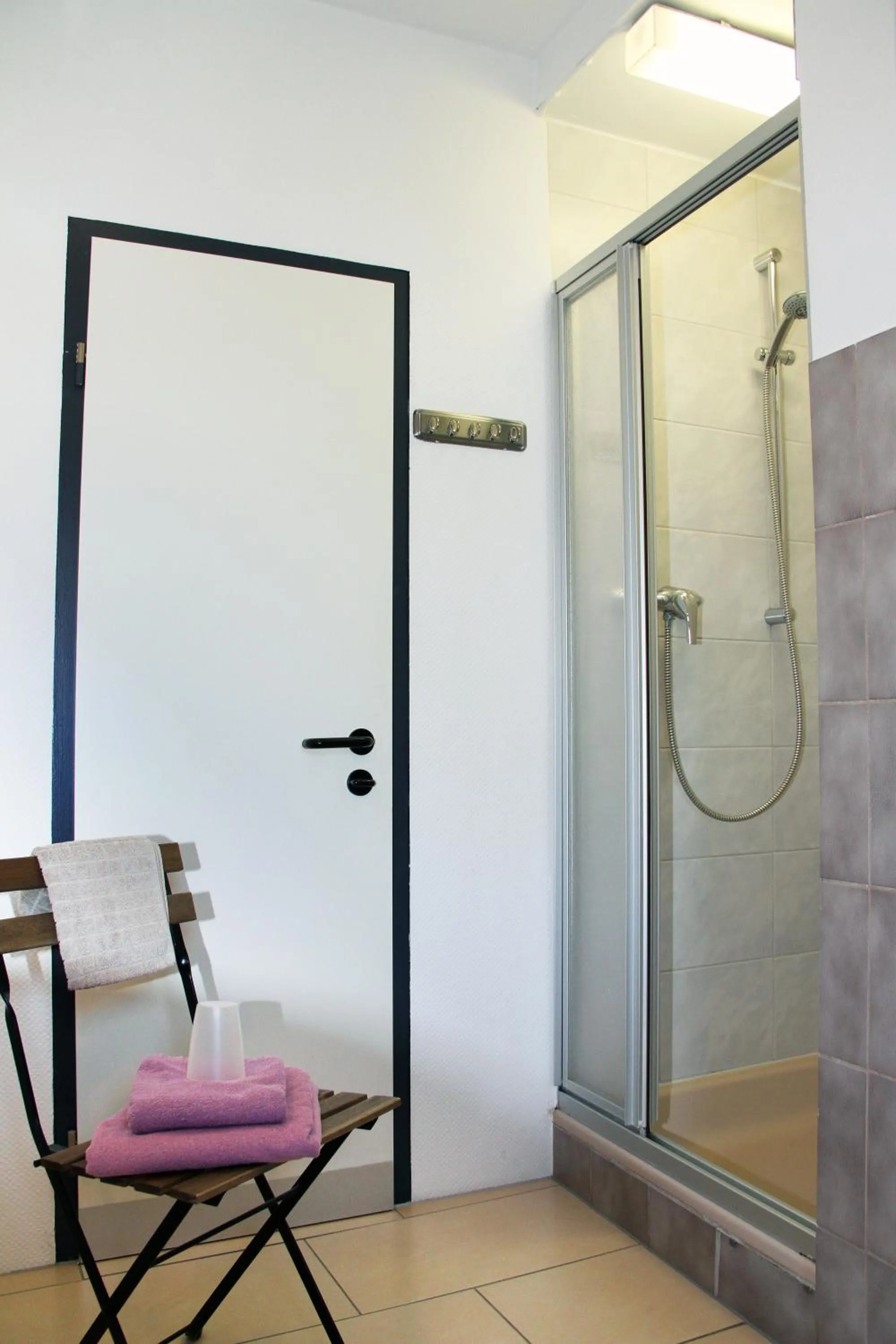 Shower in Hotel Klenkes am Bahnhof