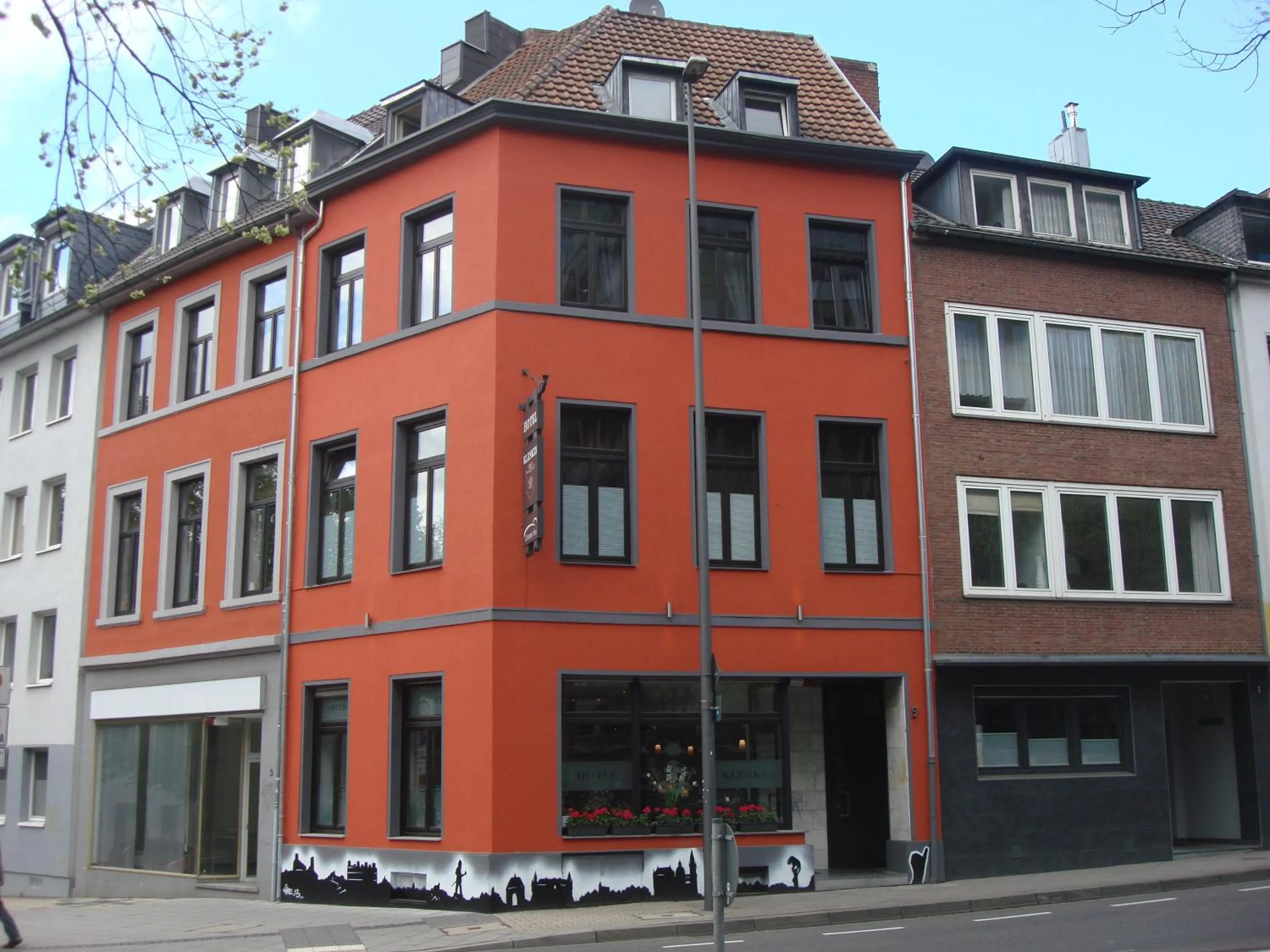 Facade/entrance in Hotel Klenkes am Bahnhof