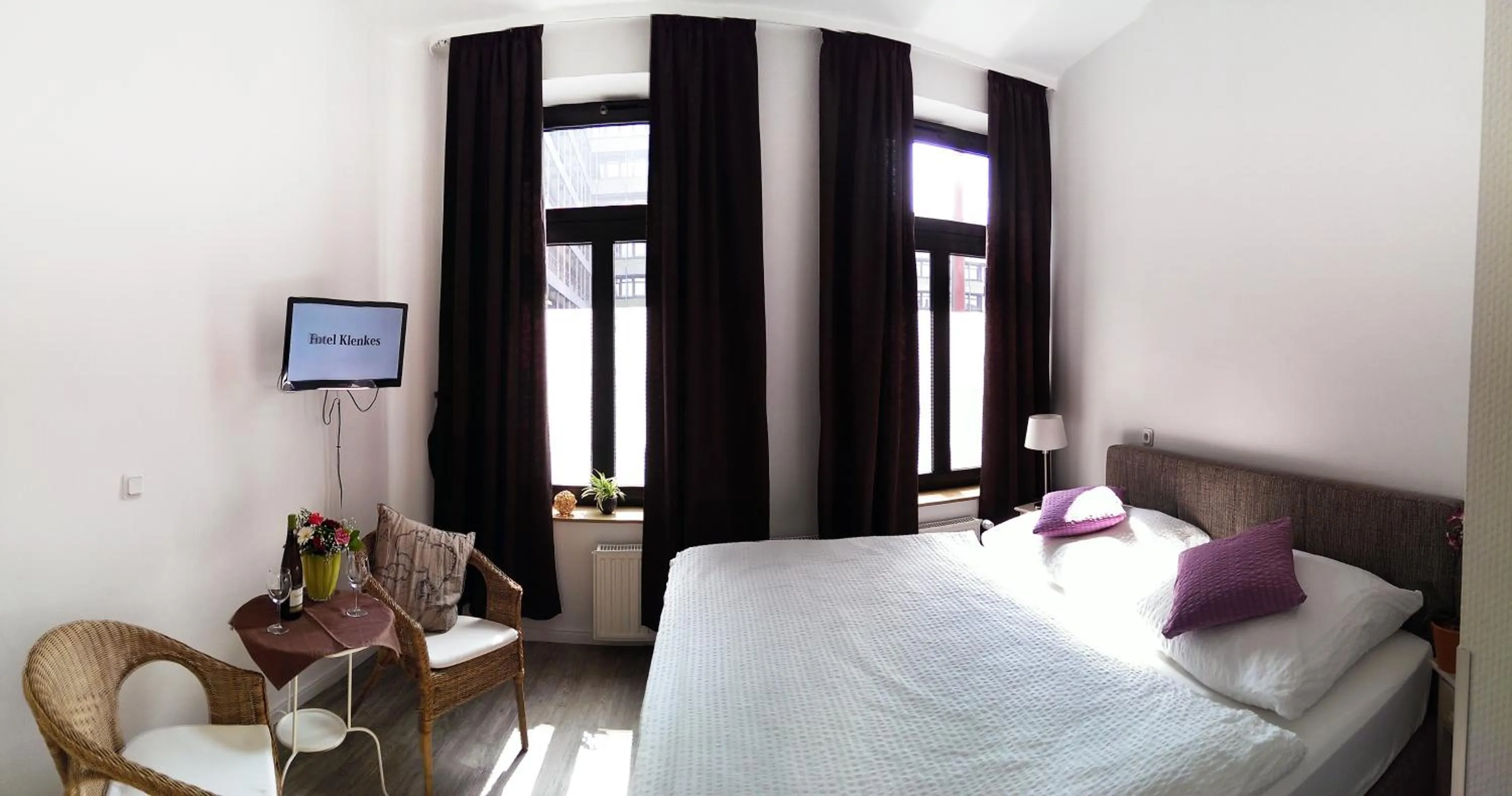 Bed in Hotel Klenkes am Bahnhof