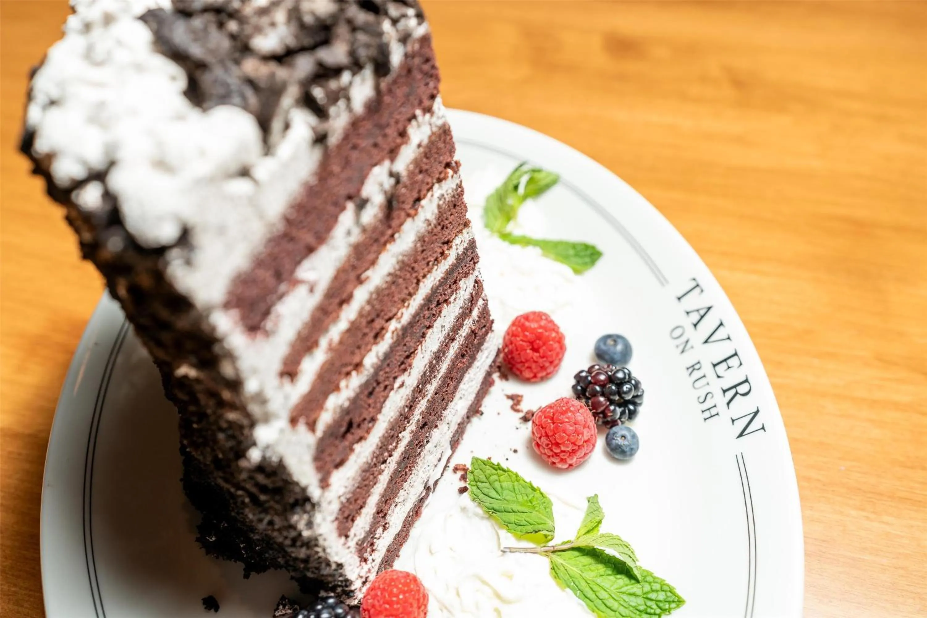 Restaurant/places to eat in Thompson Chicago, by Hyatt