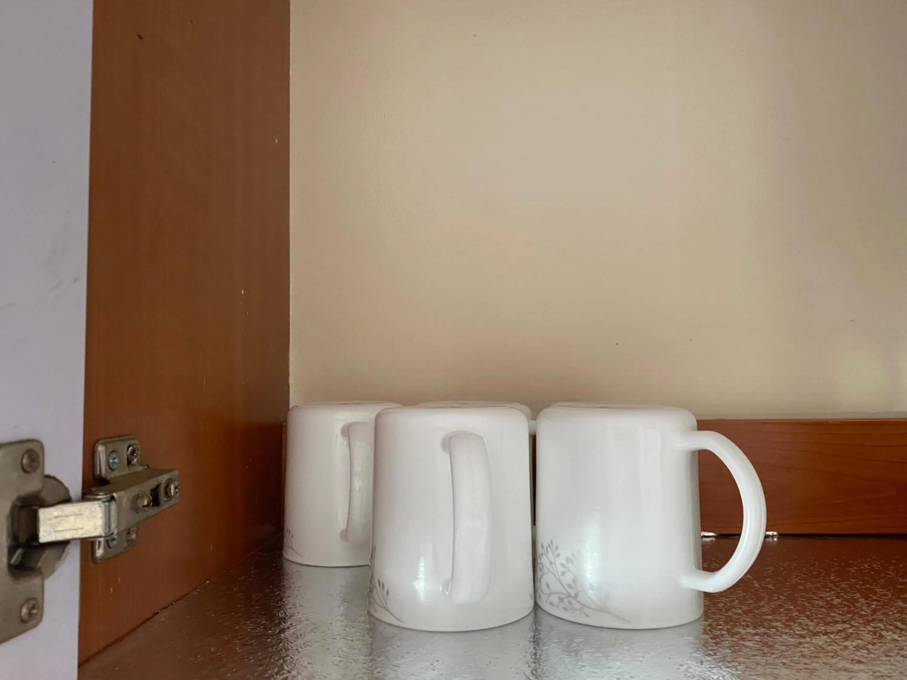 Coffee/tea facilities in Takdiri Homes