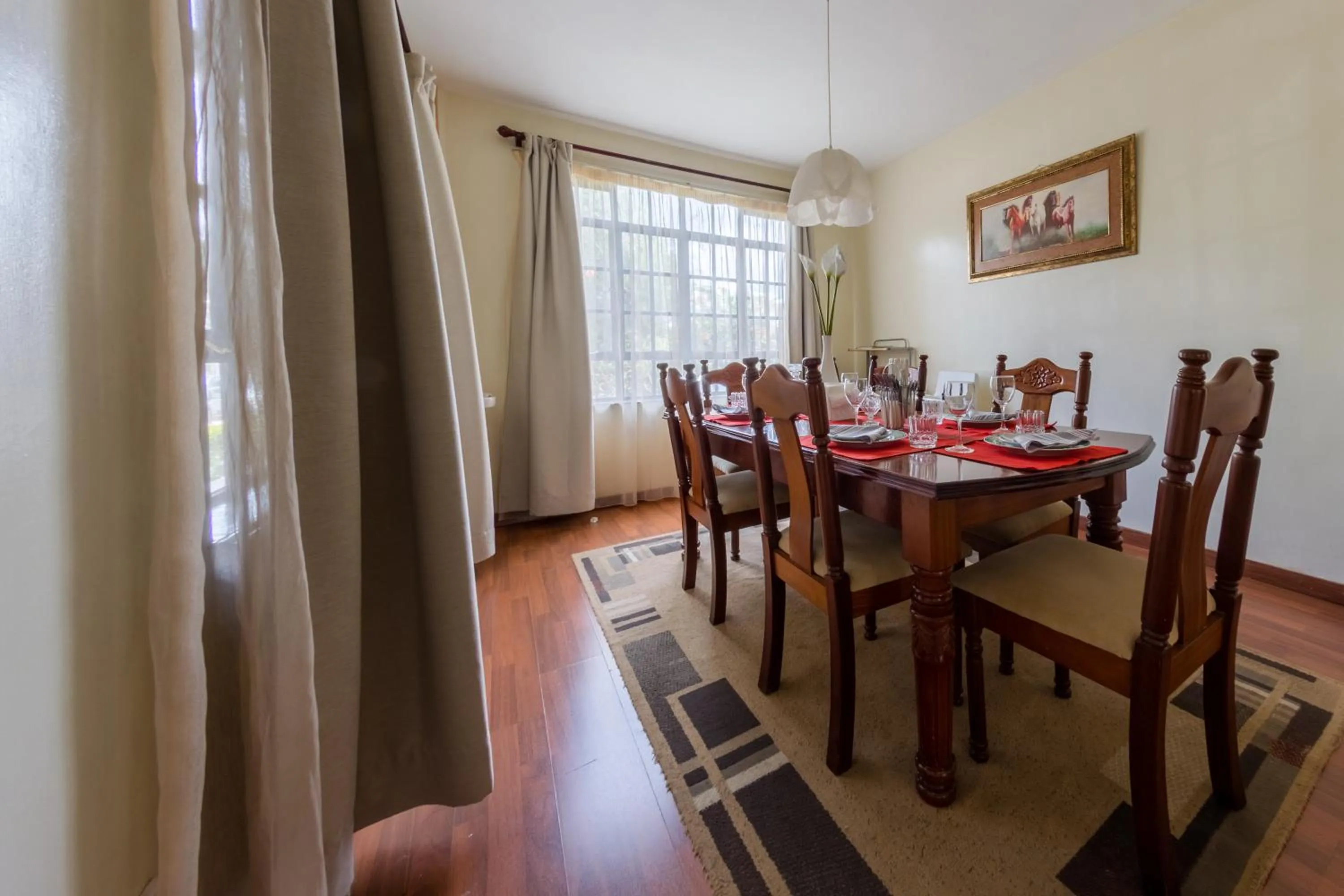Dining area in Takdiri Homes