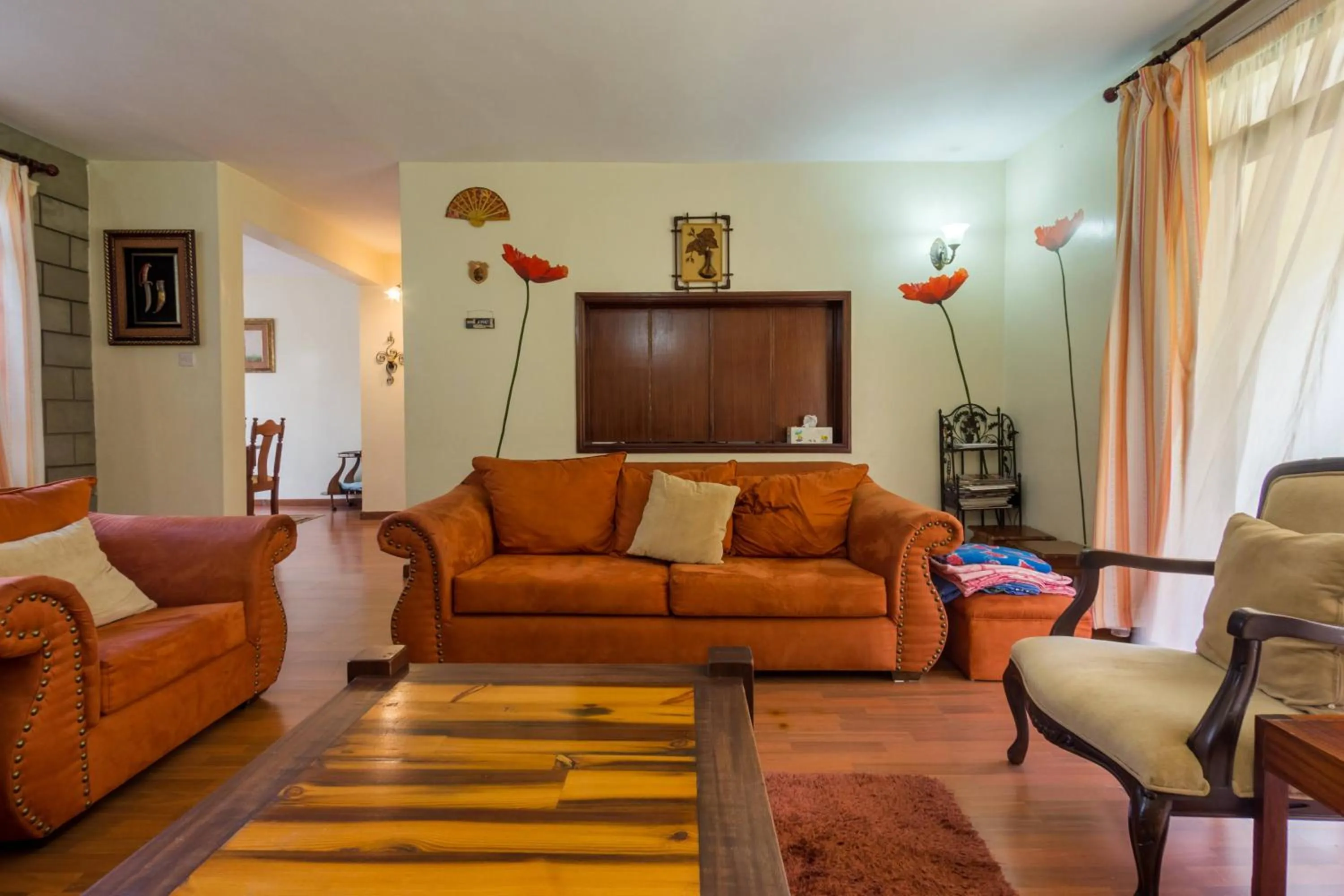 Living room in Takdiri Homes