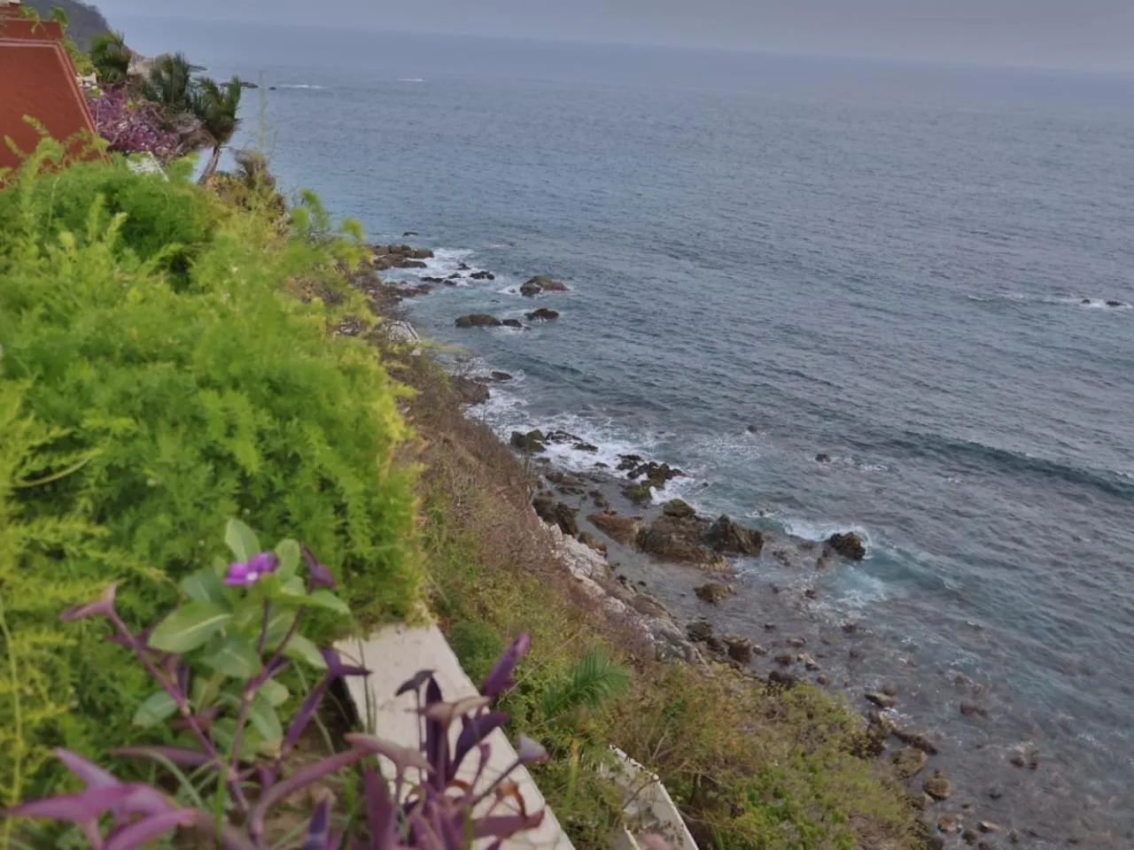 Sea view in Pacific King Hotel