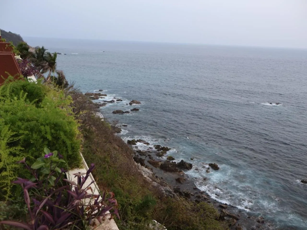 Sea view in Pacific King Hotel