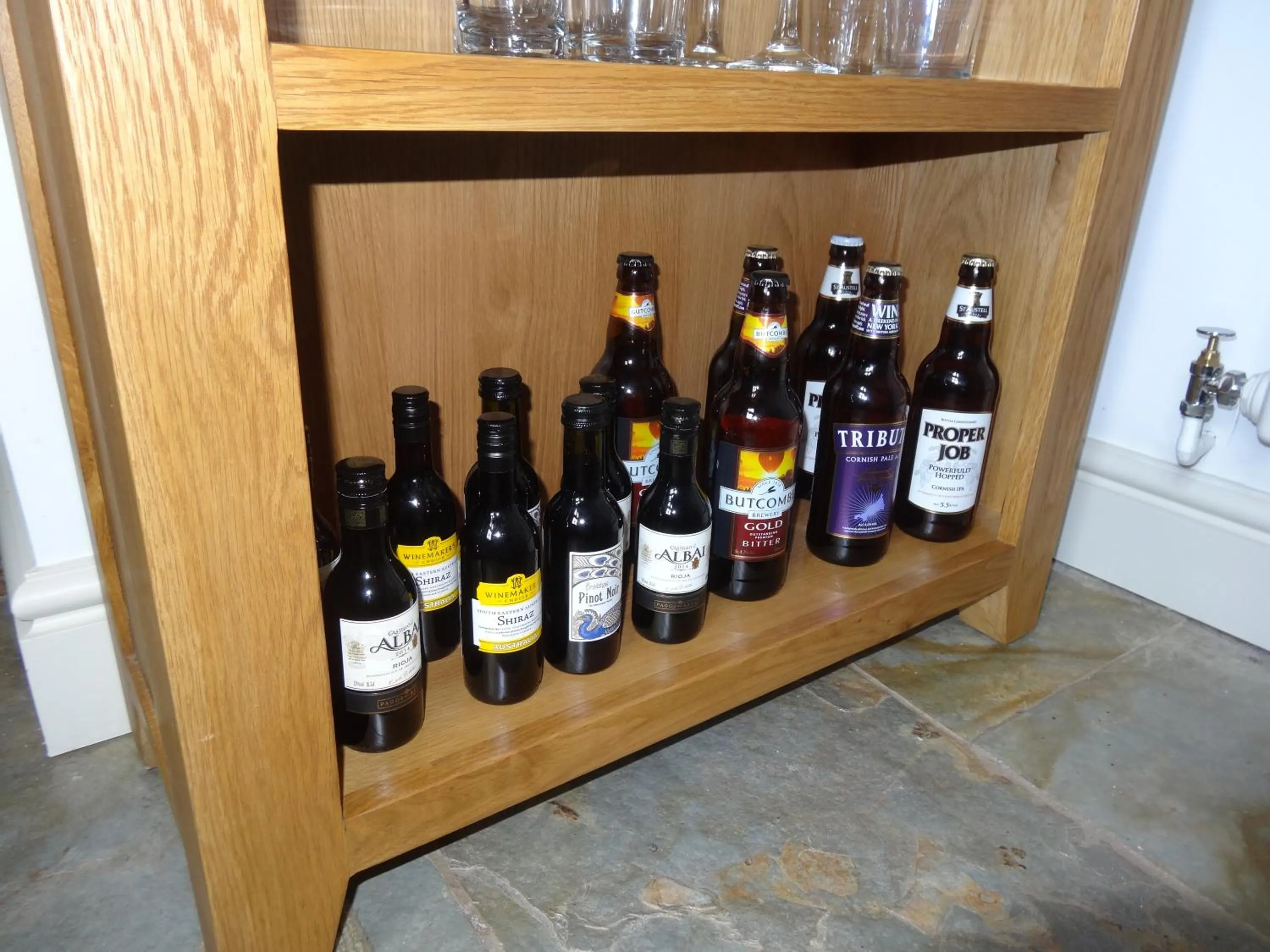 Lounge or bar in The Old Dairy at Bishops Barton