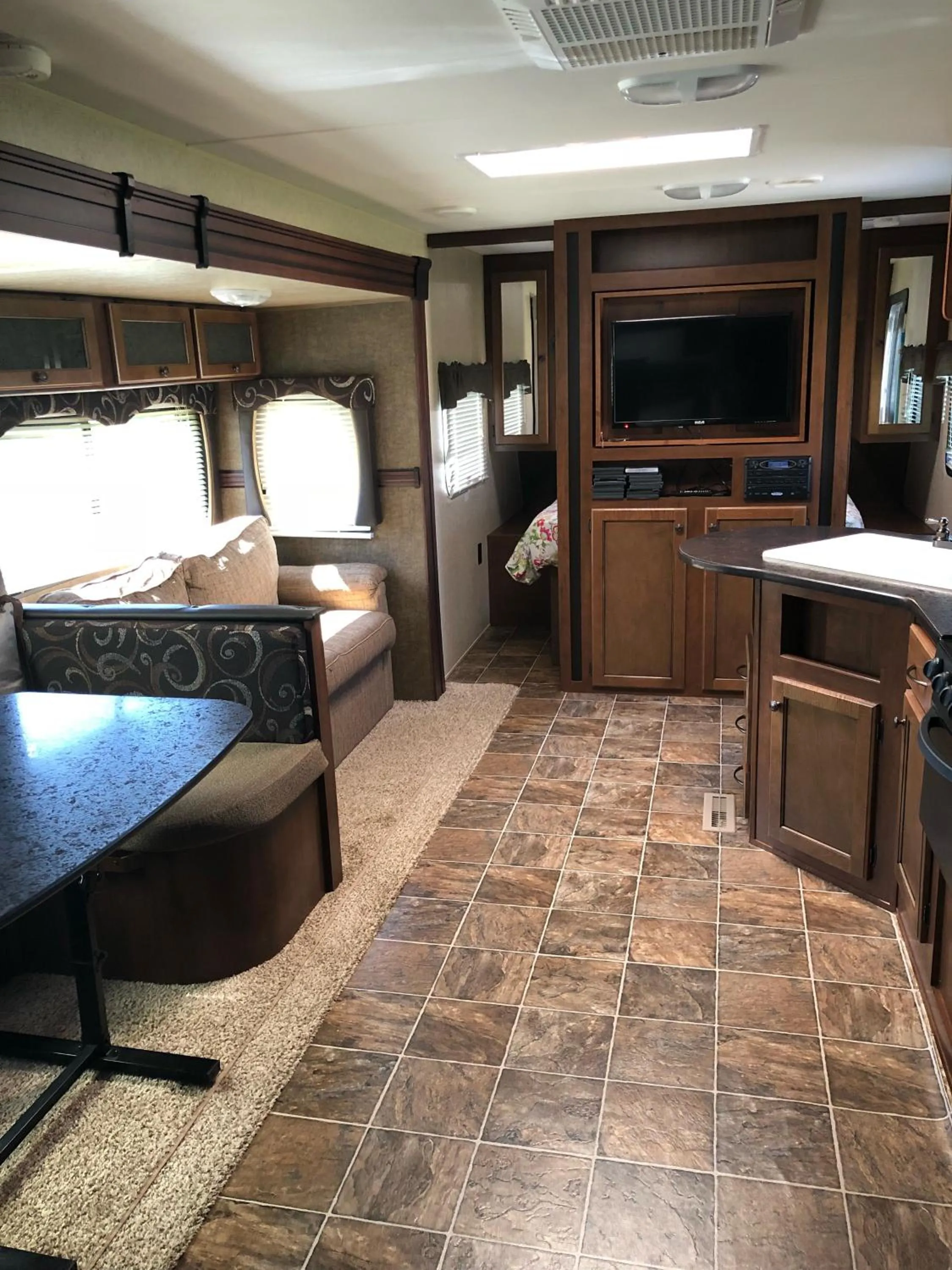 Bed in Baywatch Lighthouse Cottages & Motel