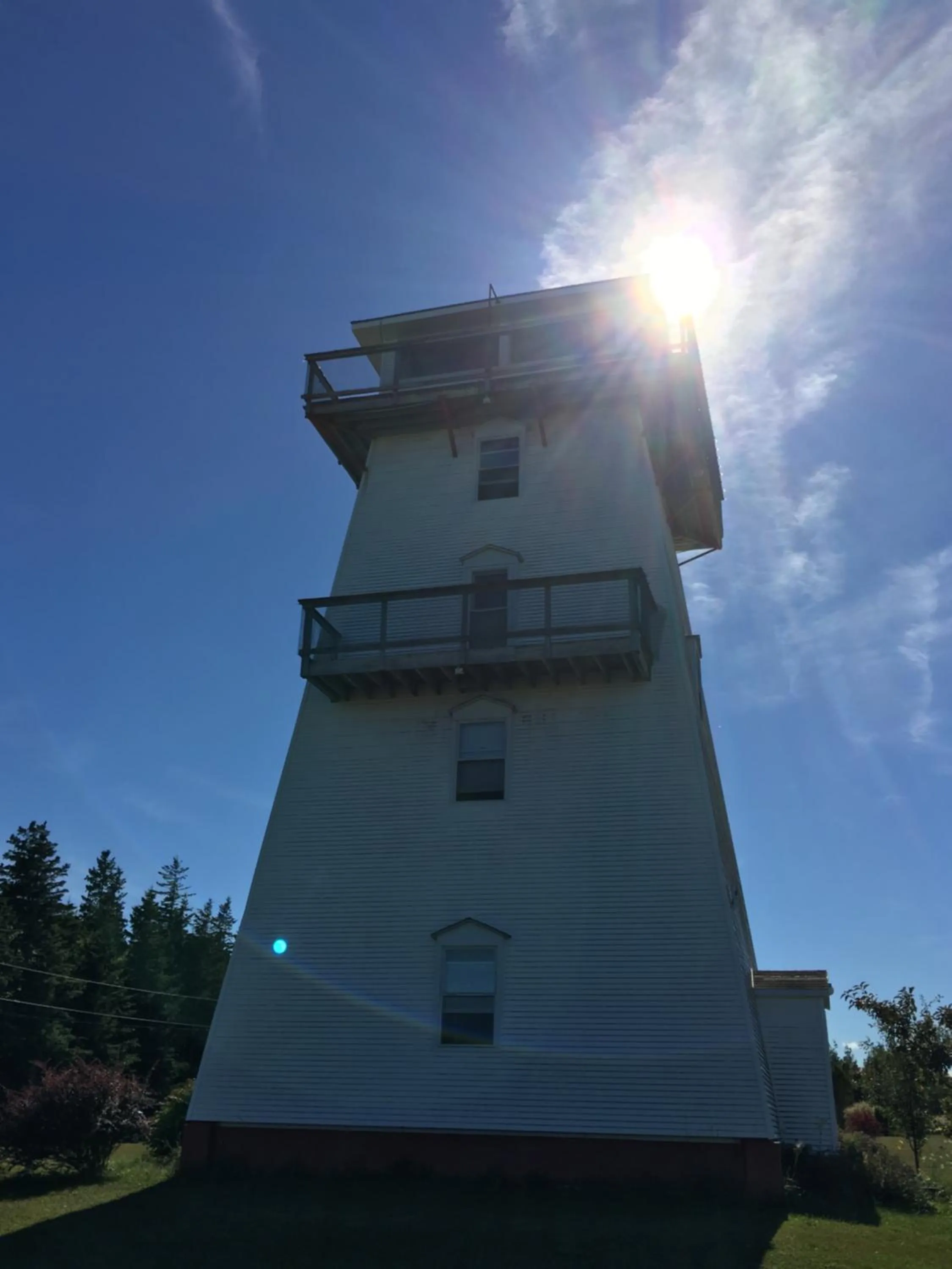 Property building in Baywatch Lighthouse Cottages & Motel