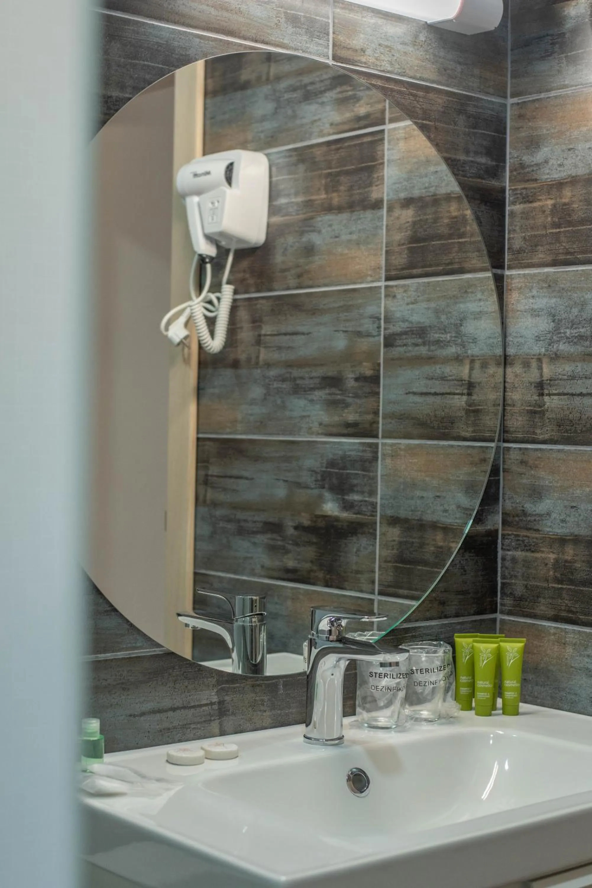 Bathroom in Hotel Aloha