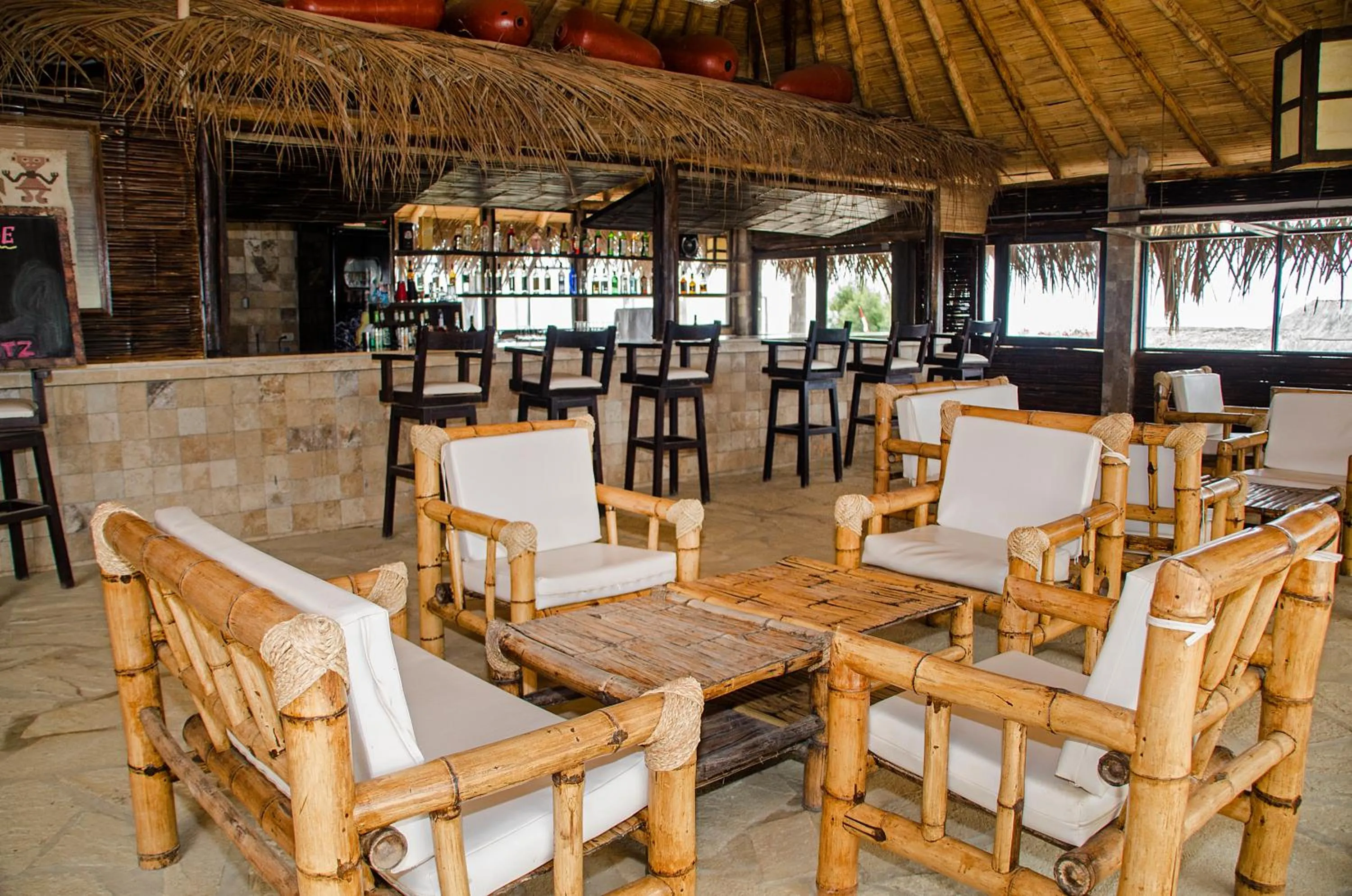 Restaurant/places to eat in Las Cabañas de Antica