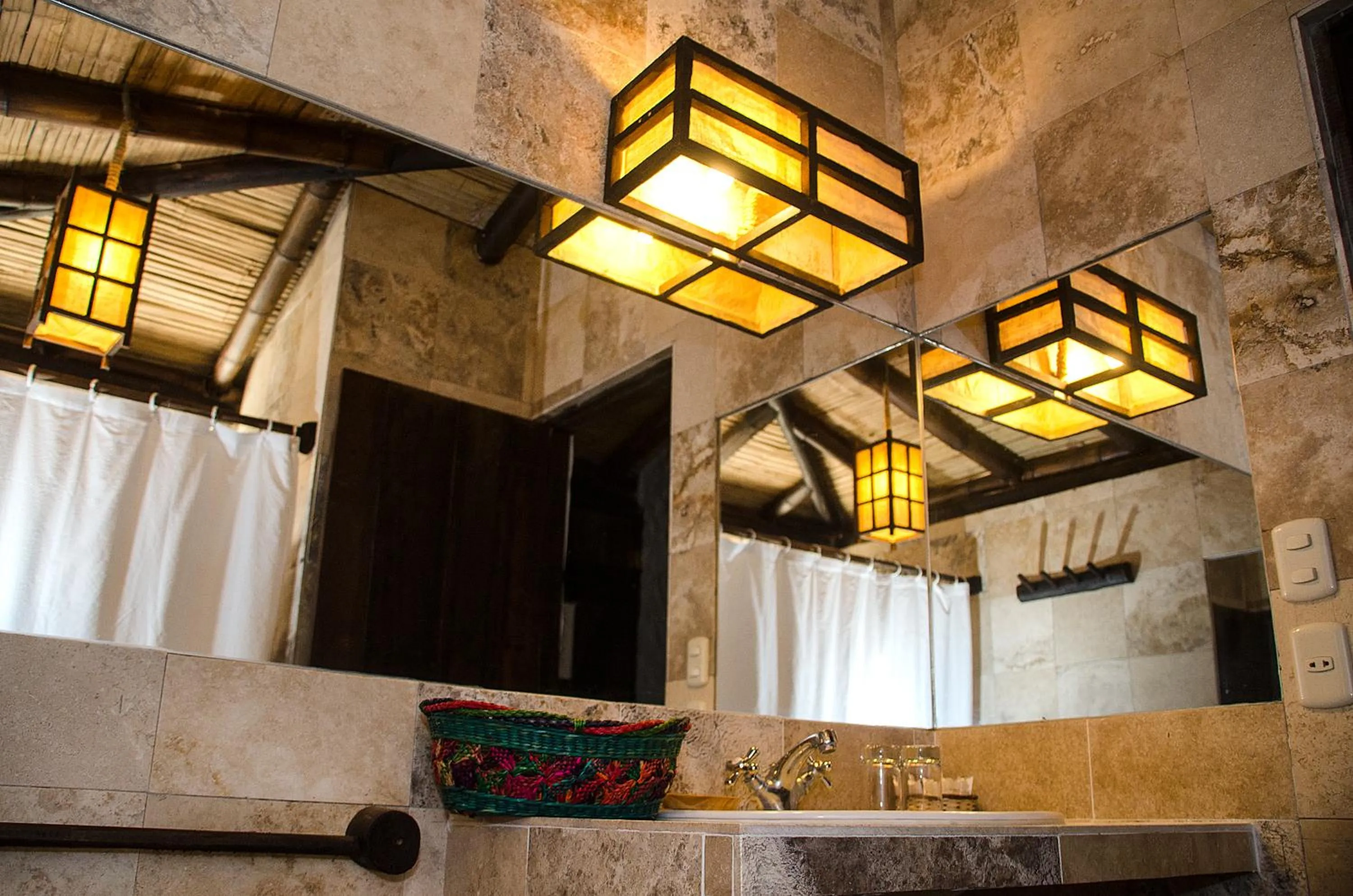 Bathroom in Las Cabañas de Antica