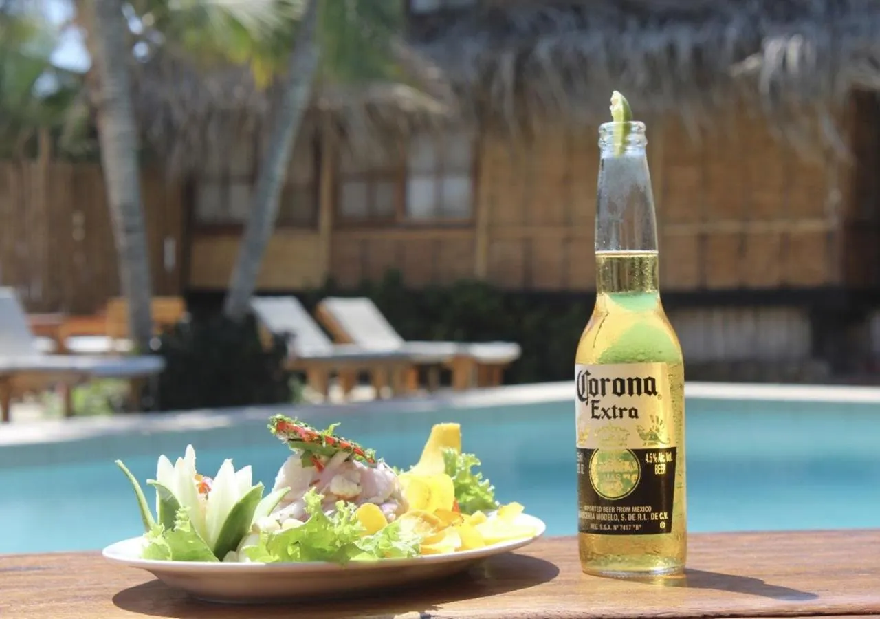 Food in Las Cabañas de Antica