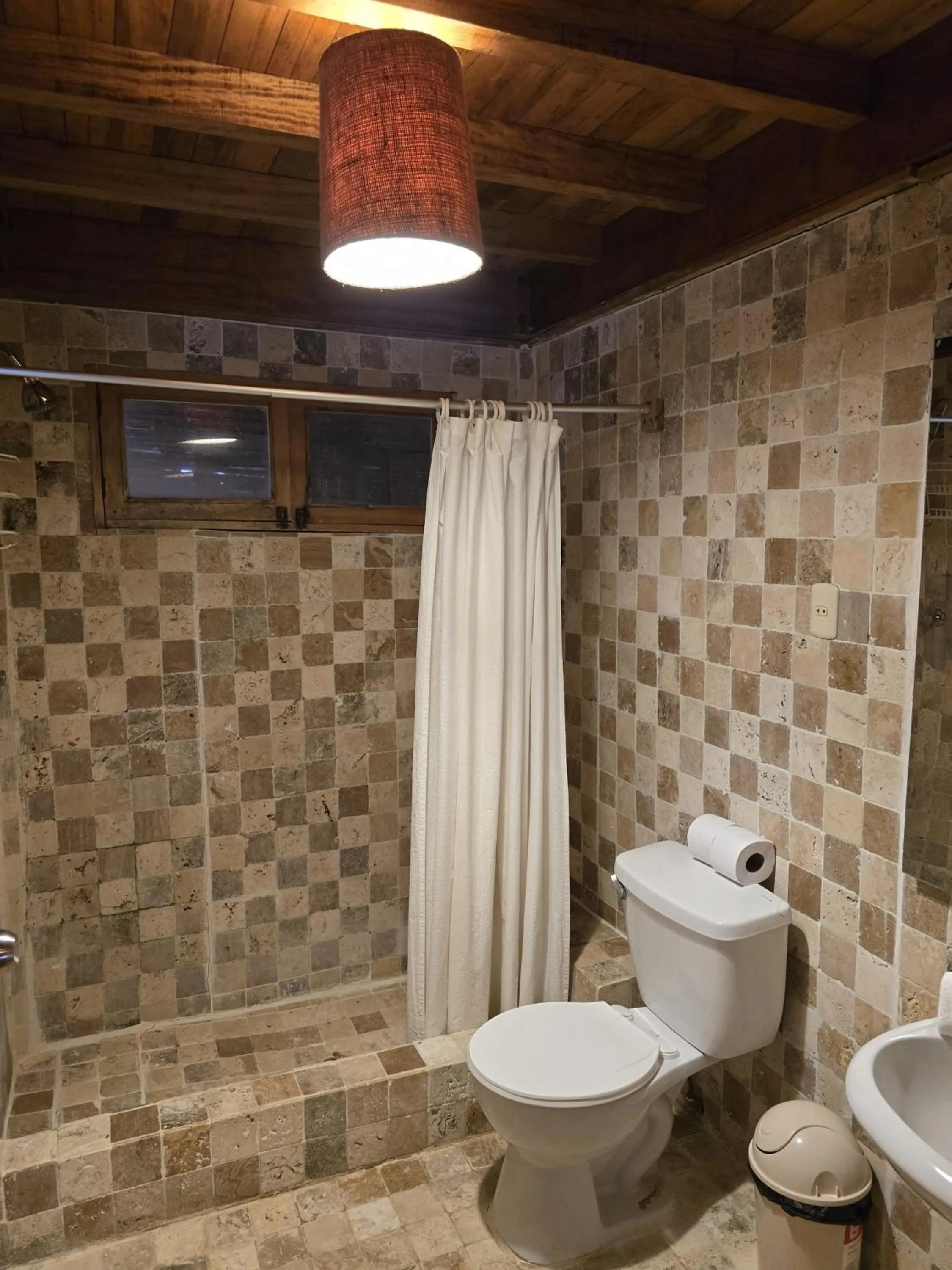 Bathroom in Las Cabañas de Antica